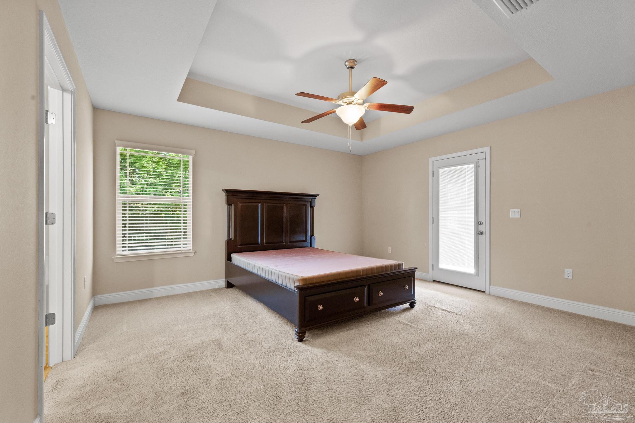 3025 Enclave Ct