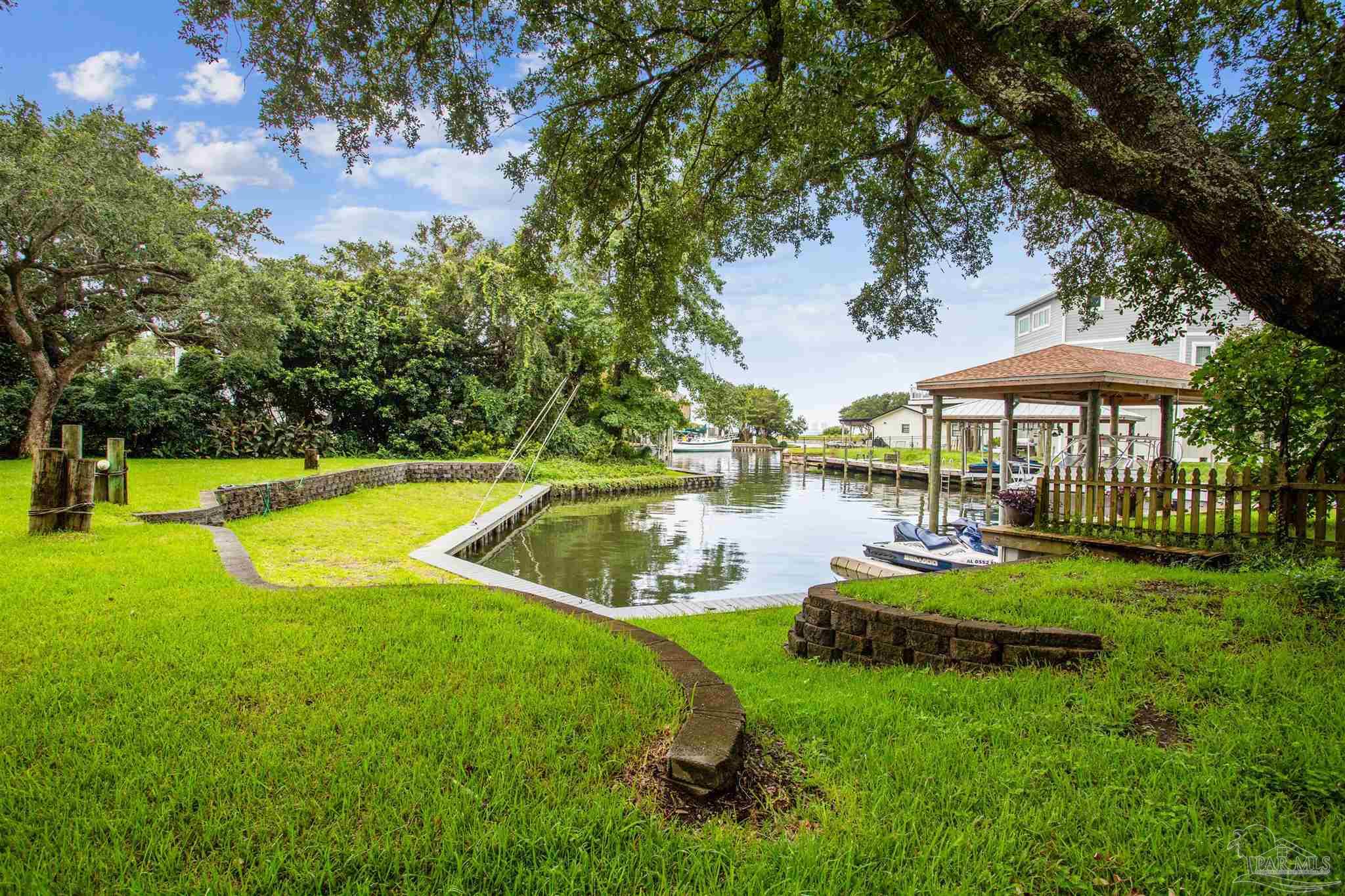 4649 Soundside Dr