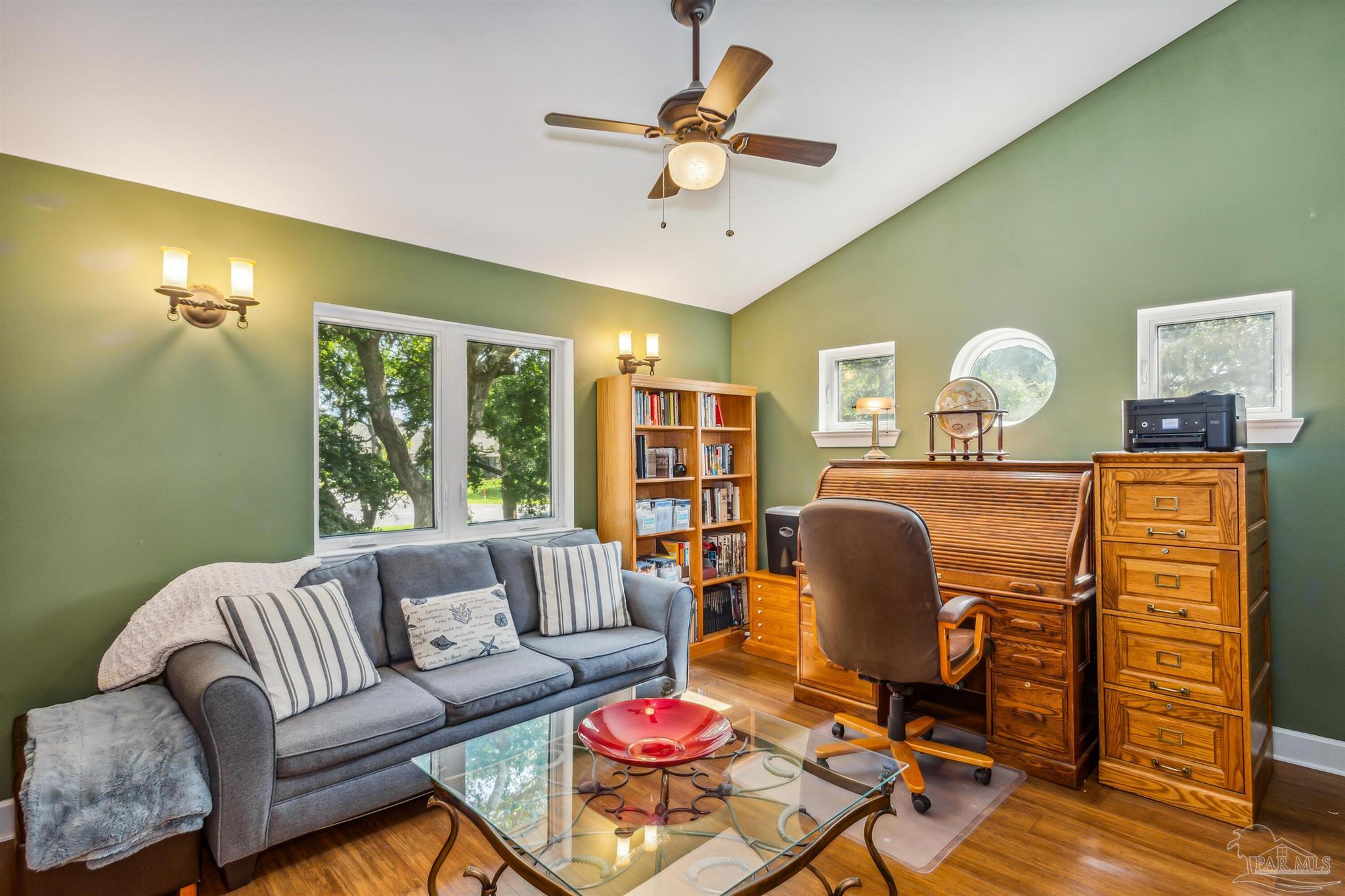 4649 Soundside Dr