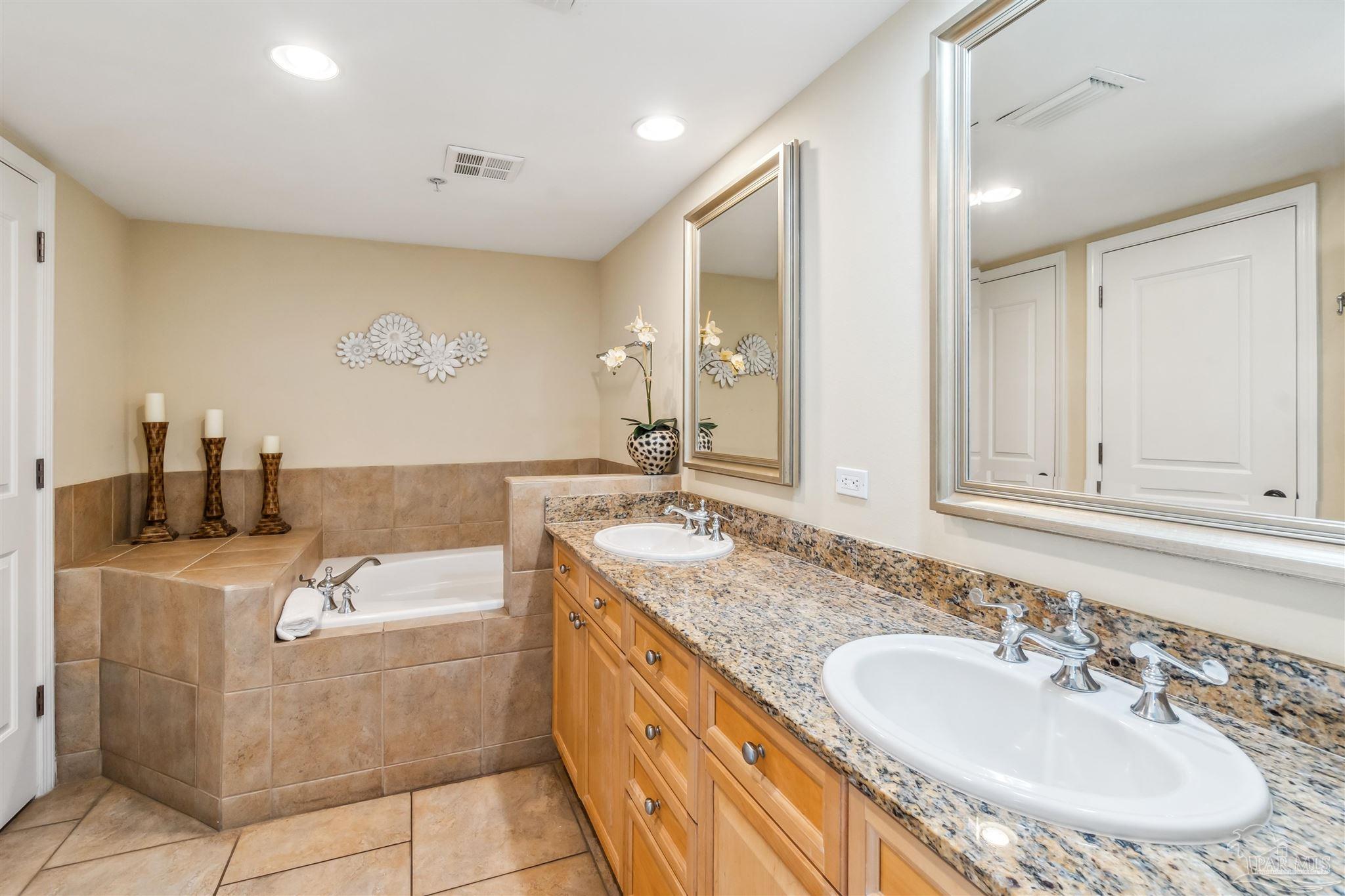 3 Portofino Dr # 1804