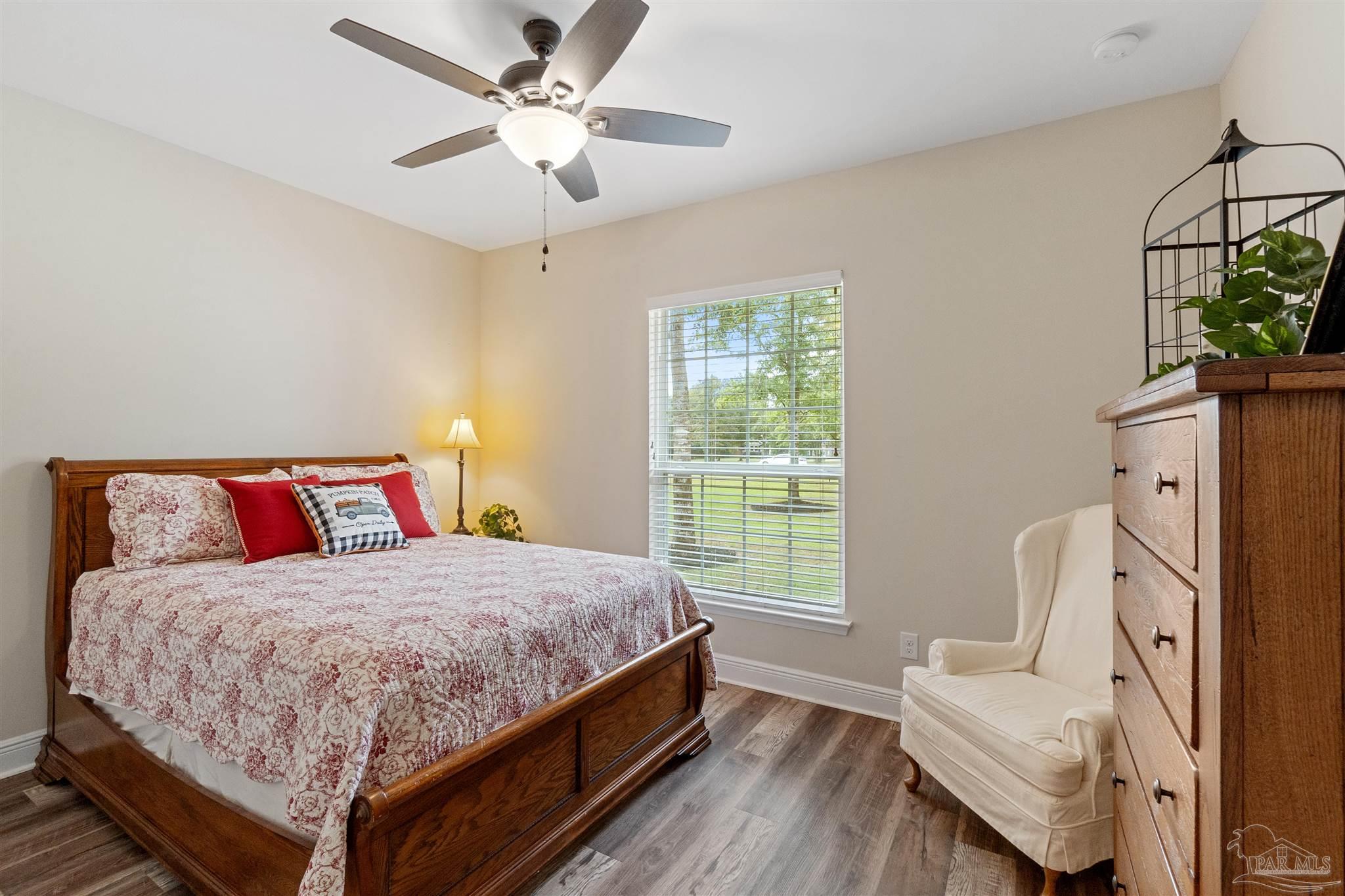 6994 Foxboro Cir