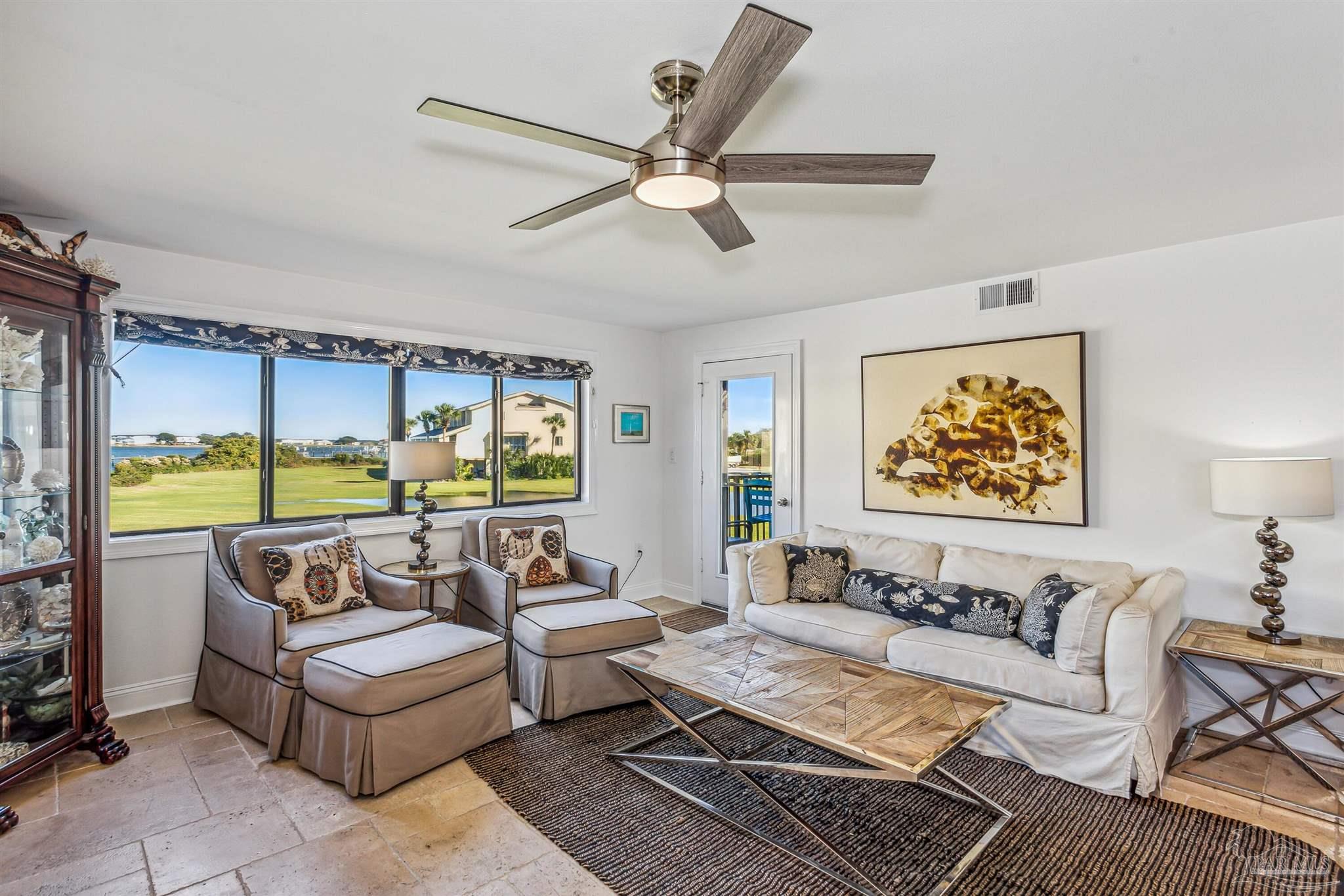 900 Ft Pickens Rd # 413