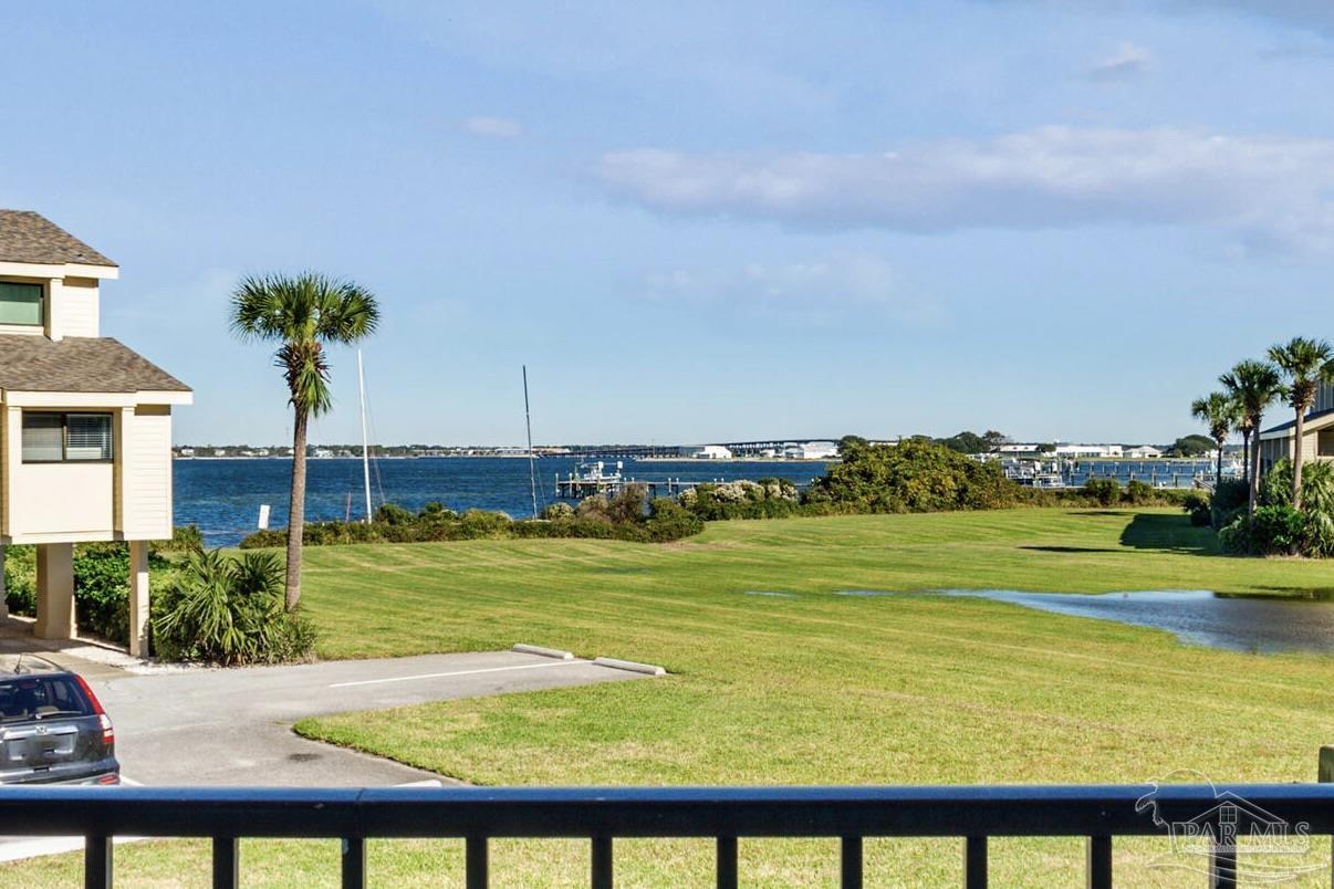 900 Ft Pickens Rd # 413