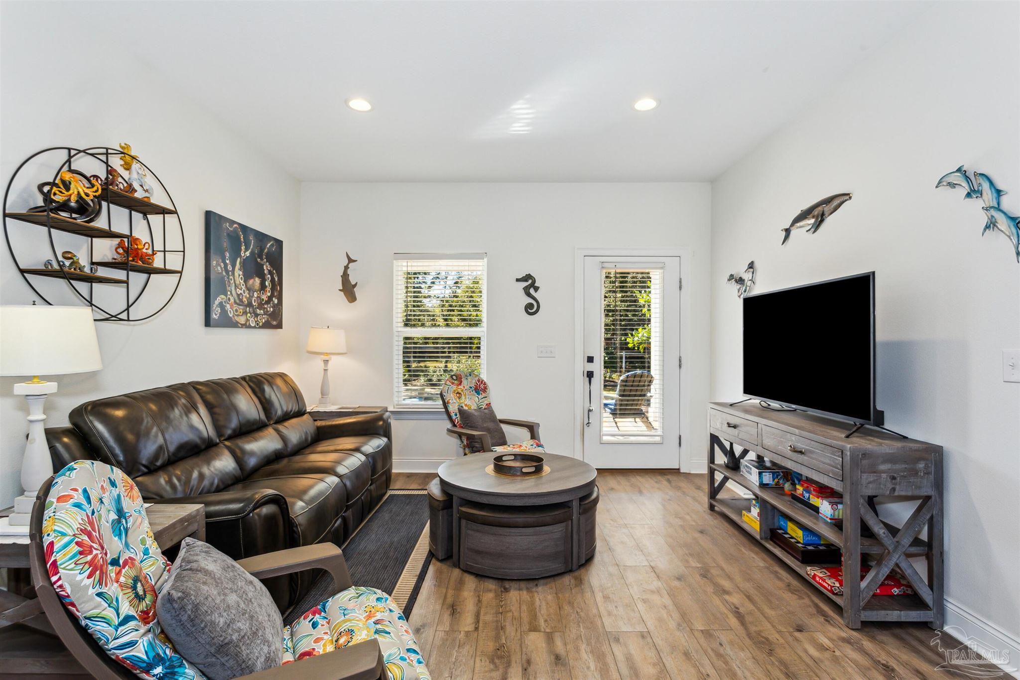 1312 Little Duck Cir