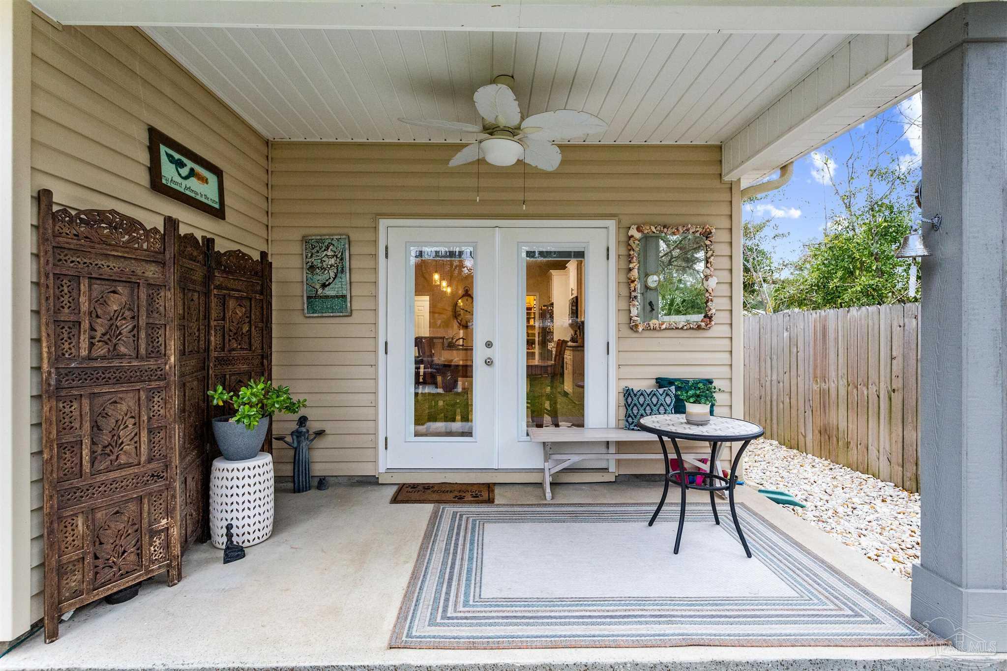 2214 Tom St
