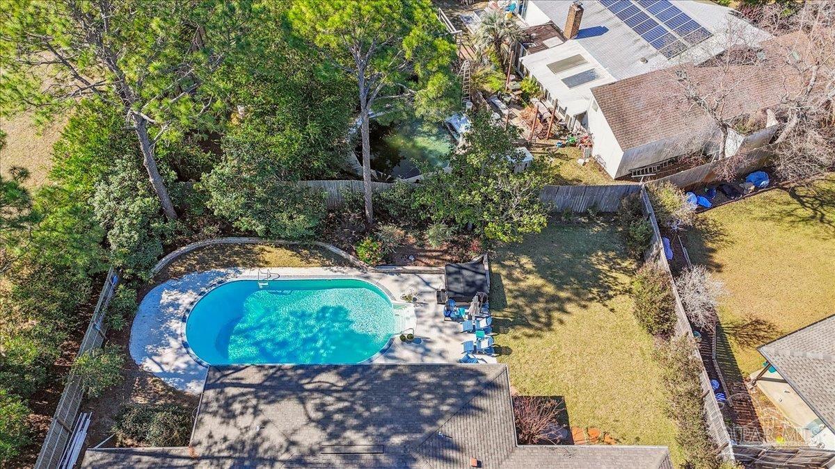 709 Chesapeake Dr