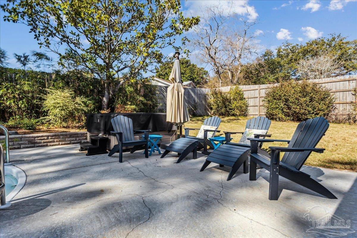 709 Chesapeake Dr