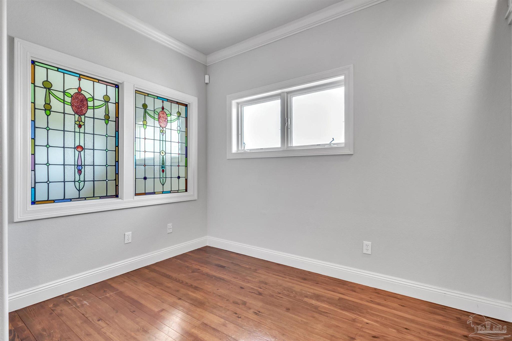 12 Seashore Dr