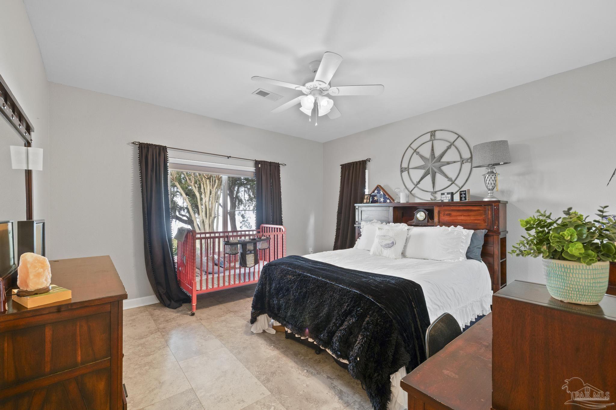 2704 Sunrunner Ln