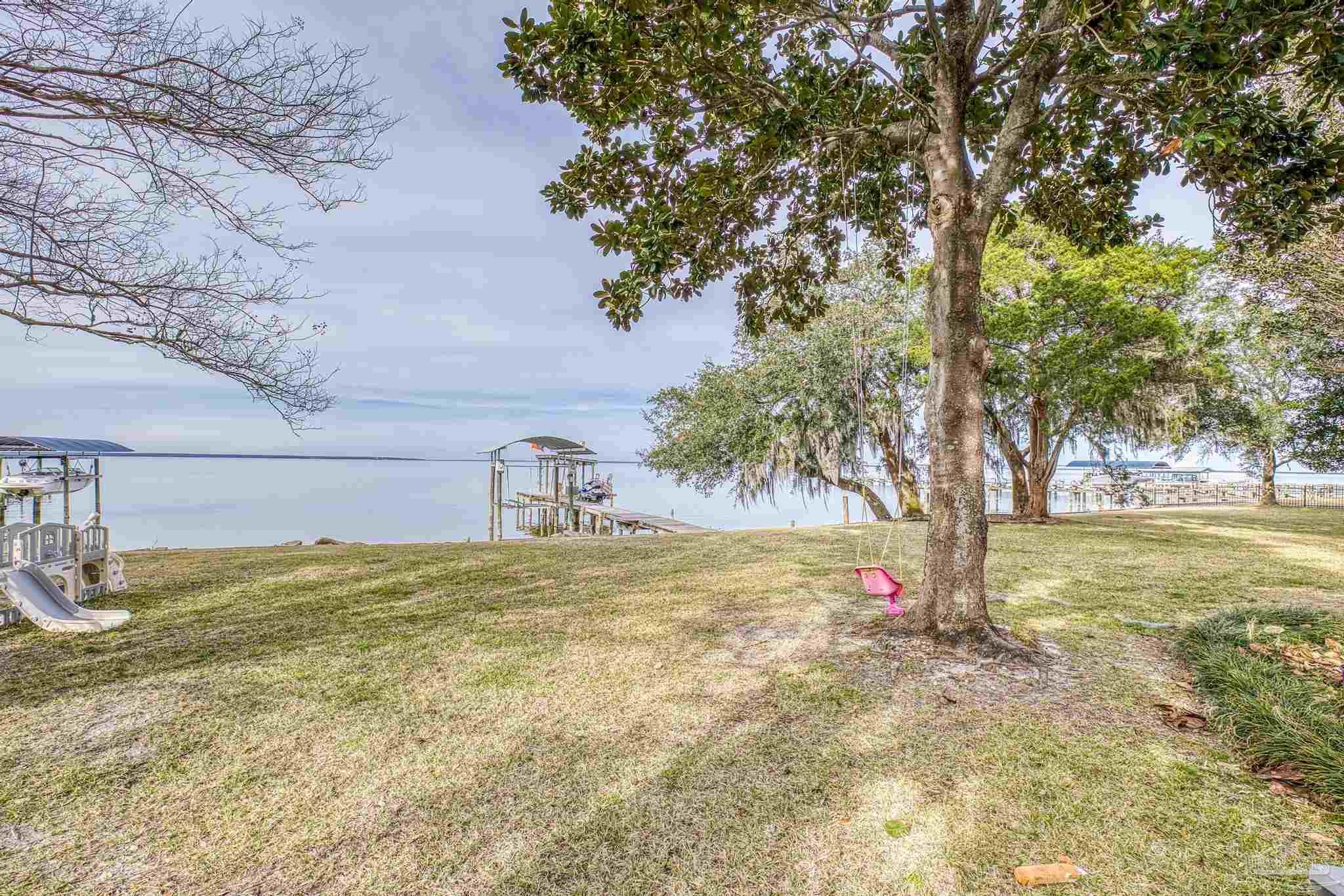 2704 Sunrunner Ln