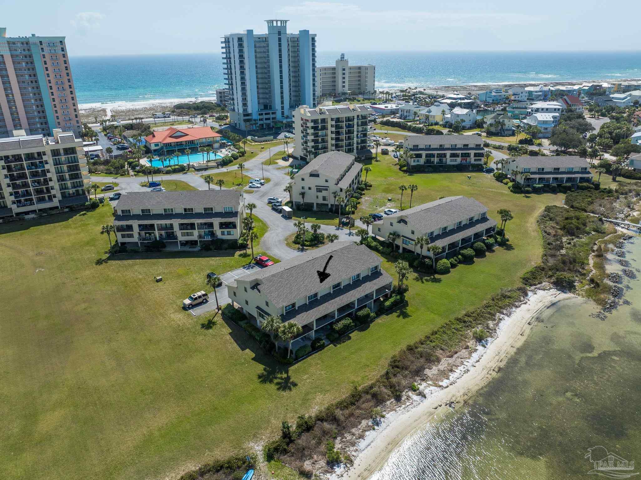 900 Ft Pickens Rd # 212