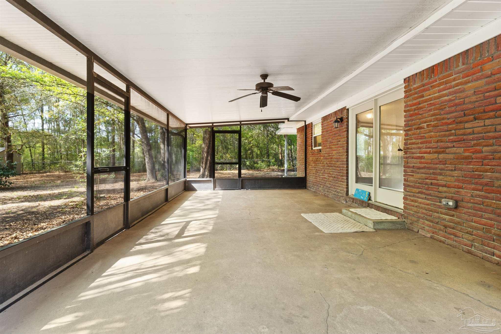 4241 Elvis Presley Dr