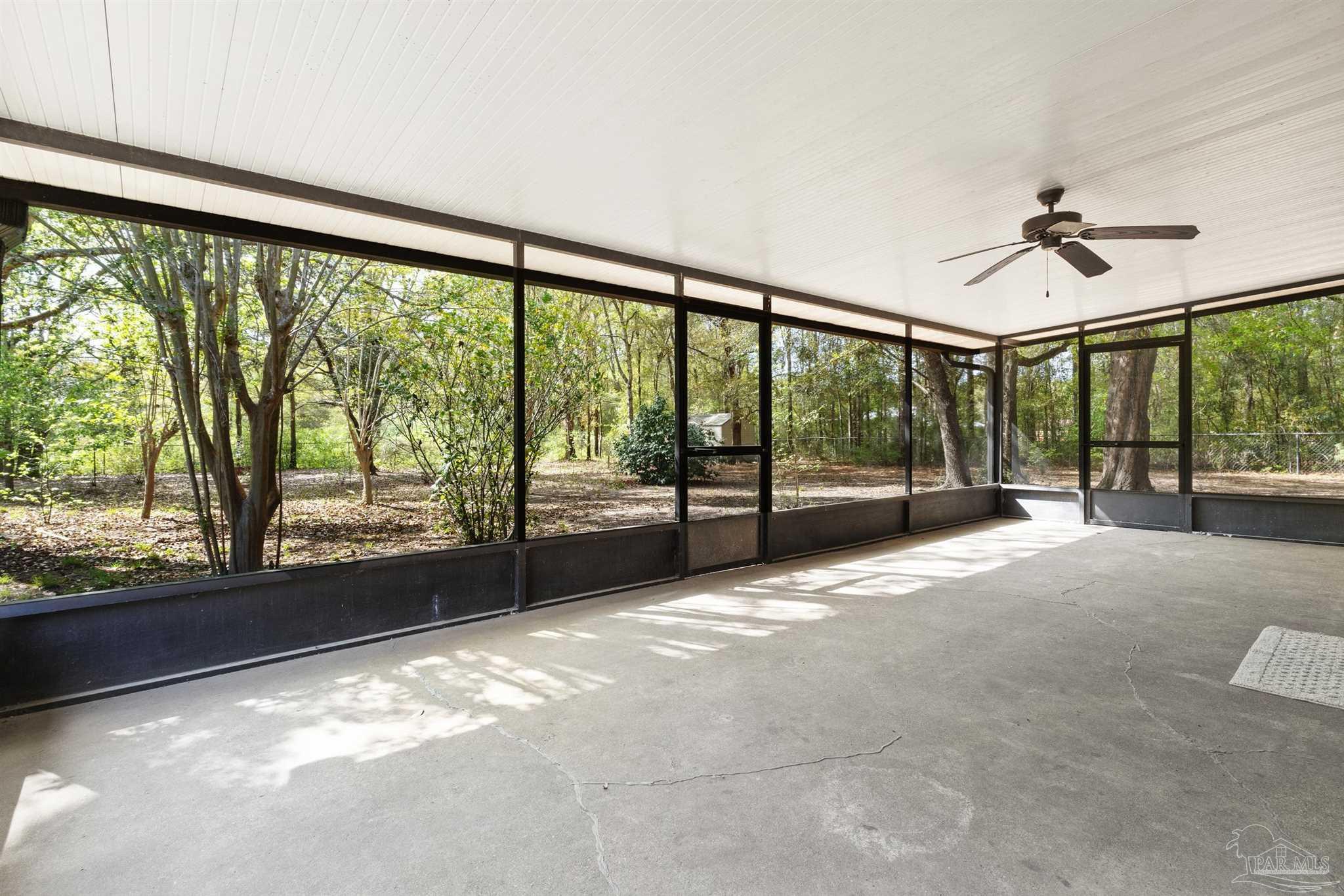 4241 Elvis Presley Dr