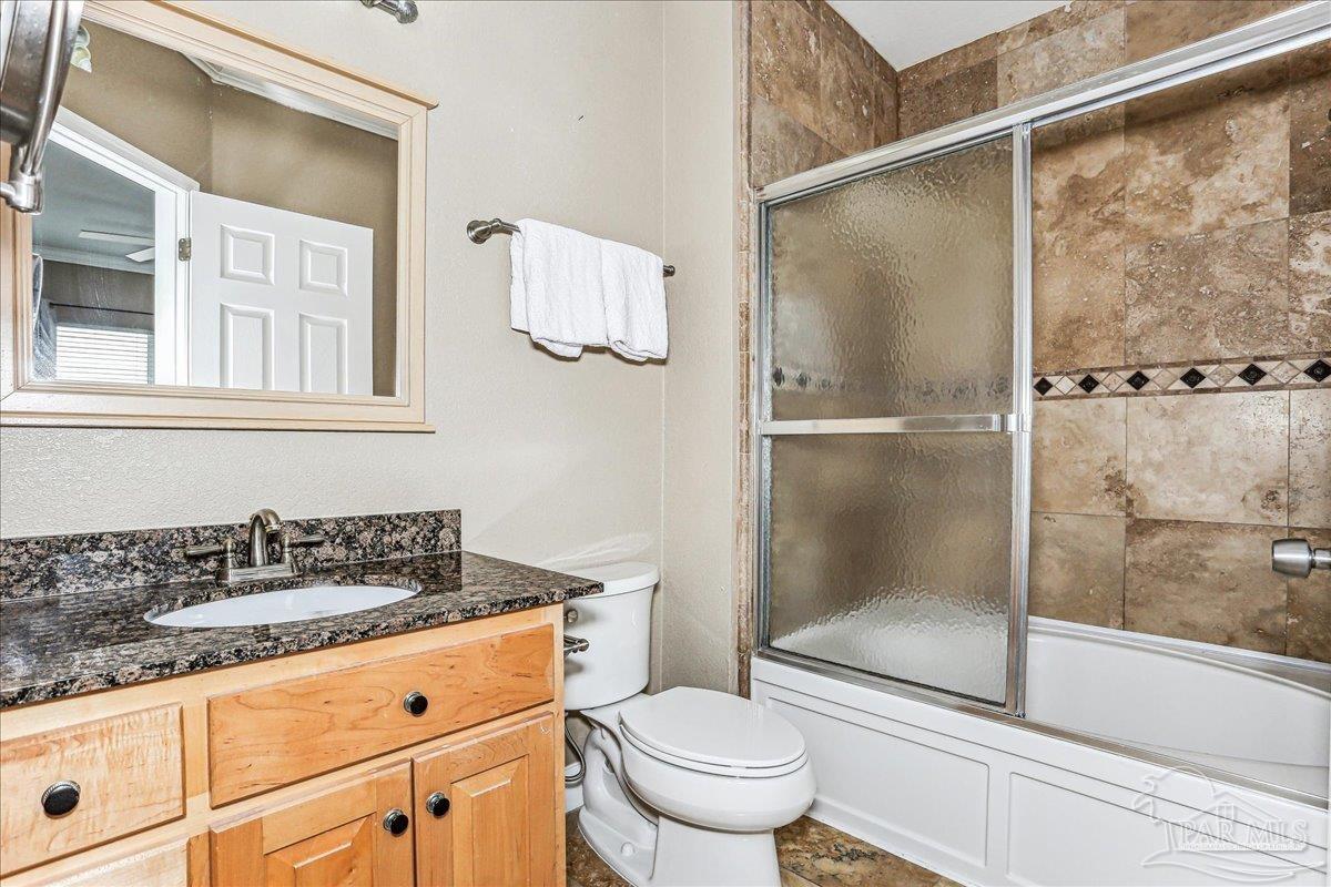 1150 Ft Pickens Rd # C7