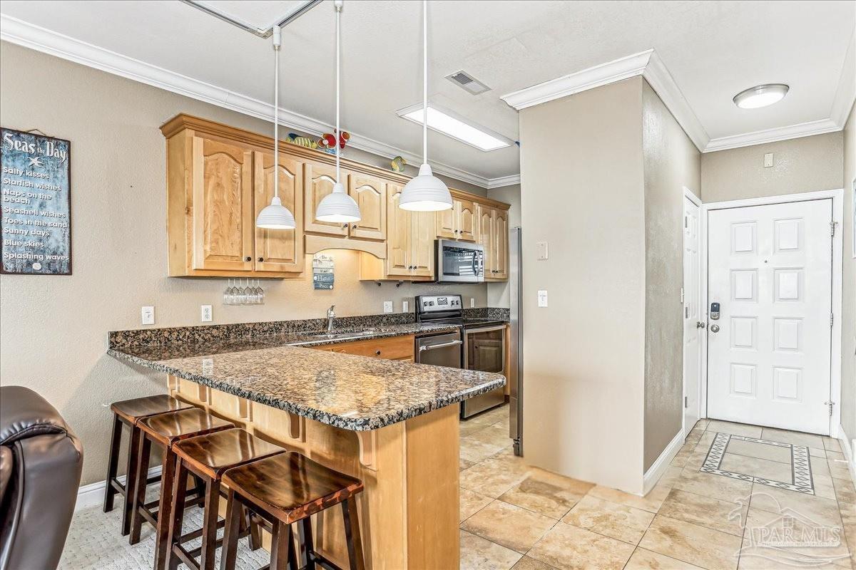 1150 Ft Pickens Rd # C7