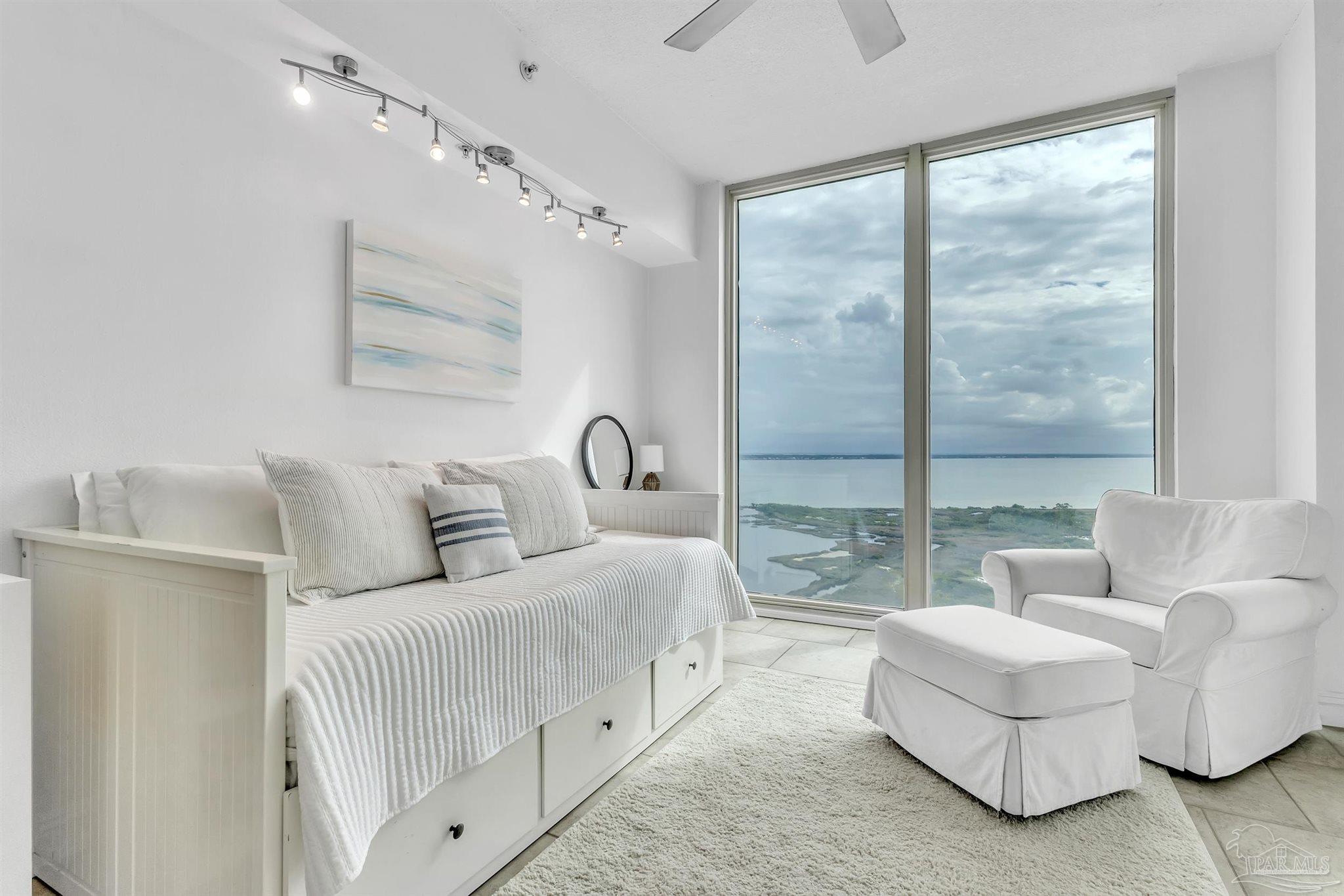 2 Portofino Dr # 1702