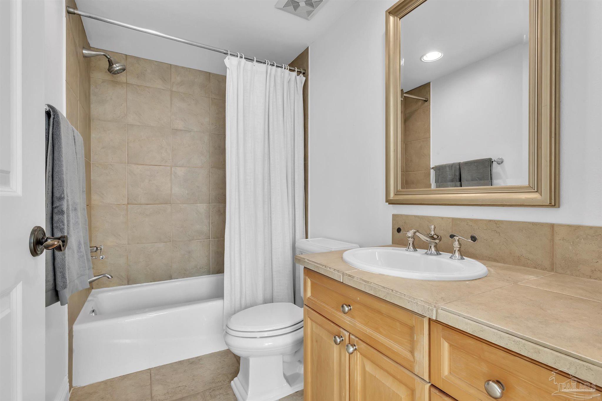 2 Portofino Dr # 1702