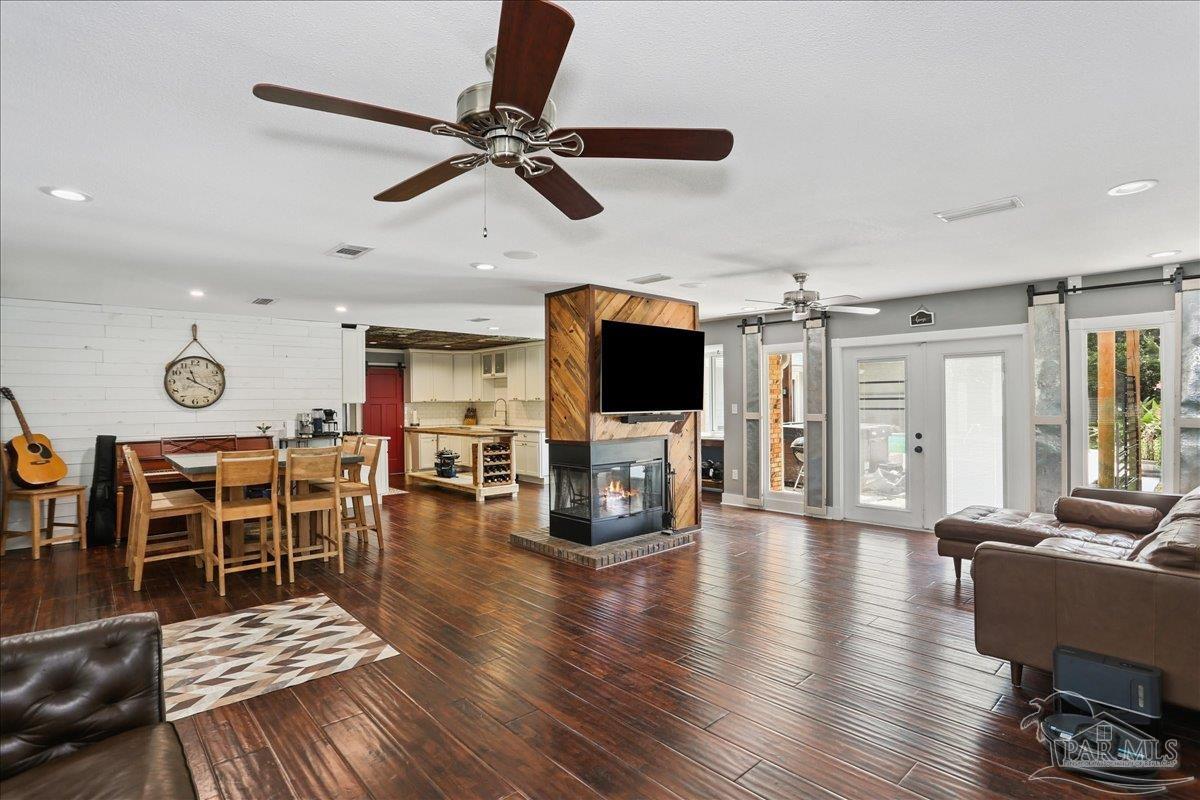106 Florida Ave