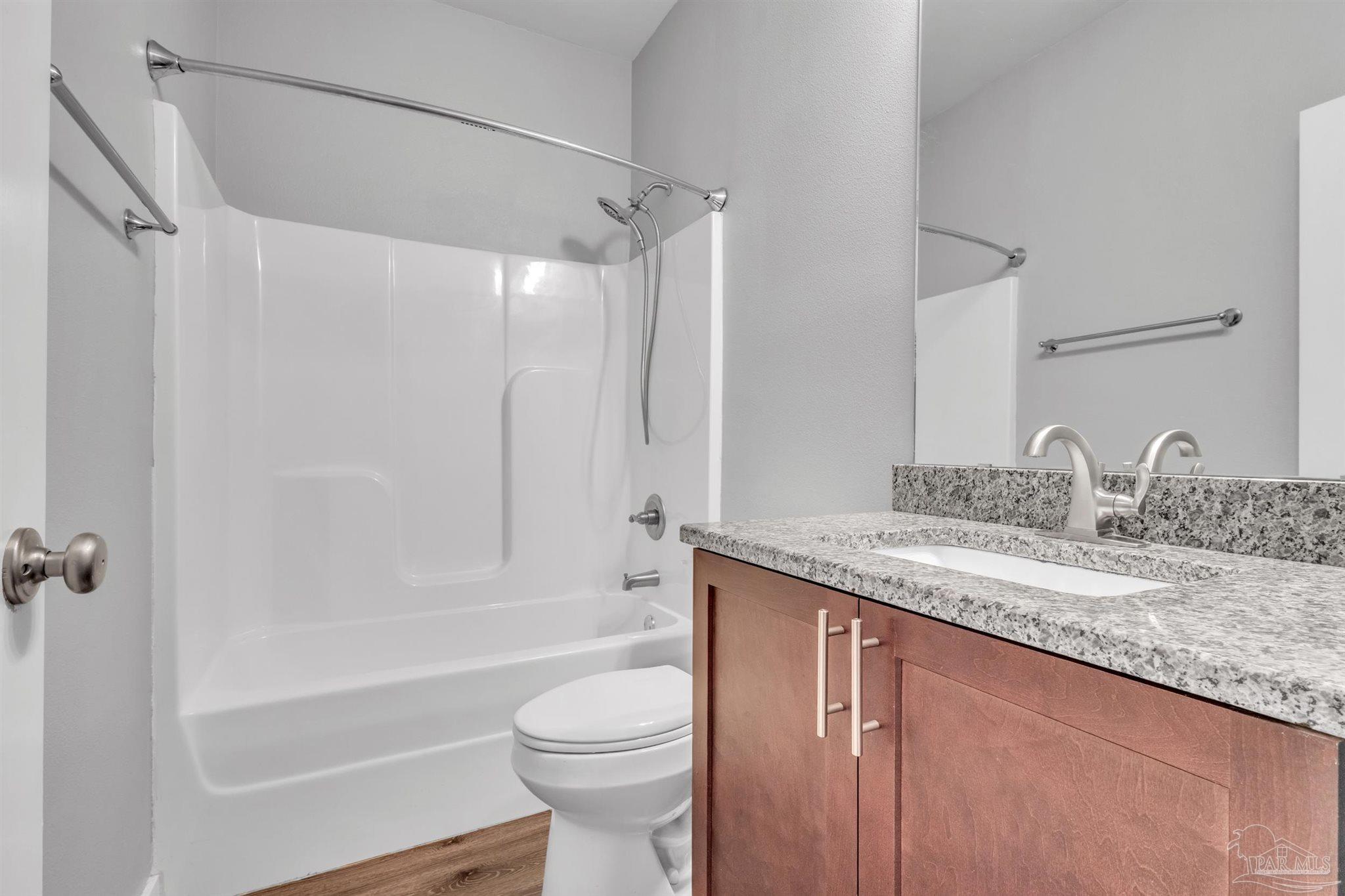 2012 W Government St