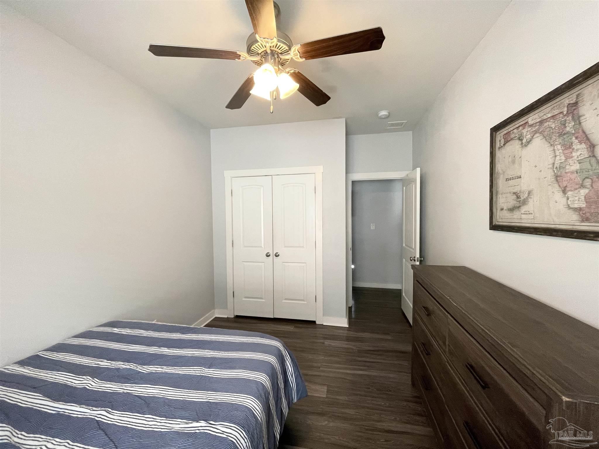 2012 W Government St