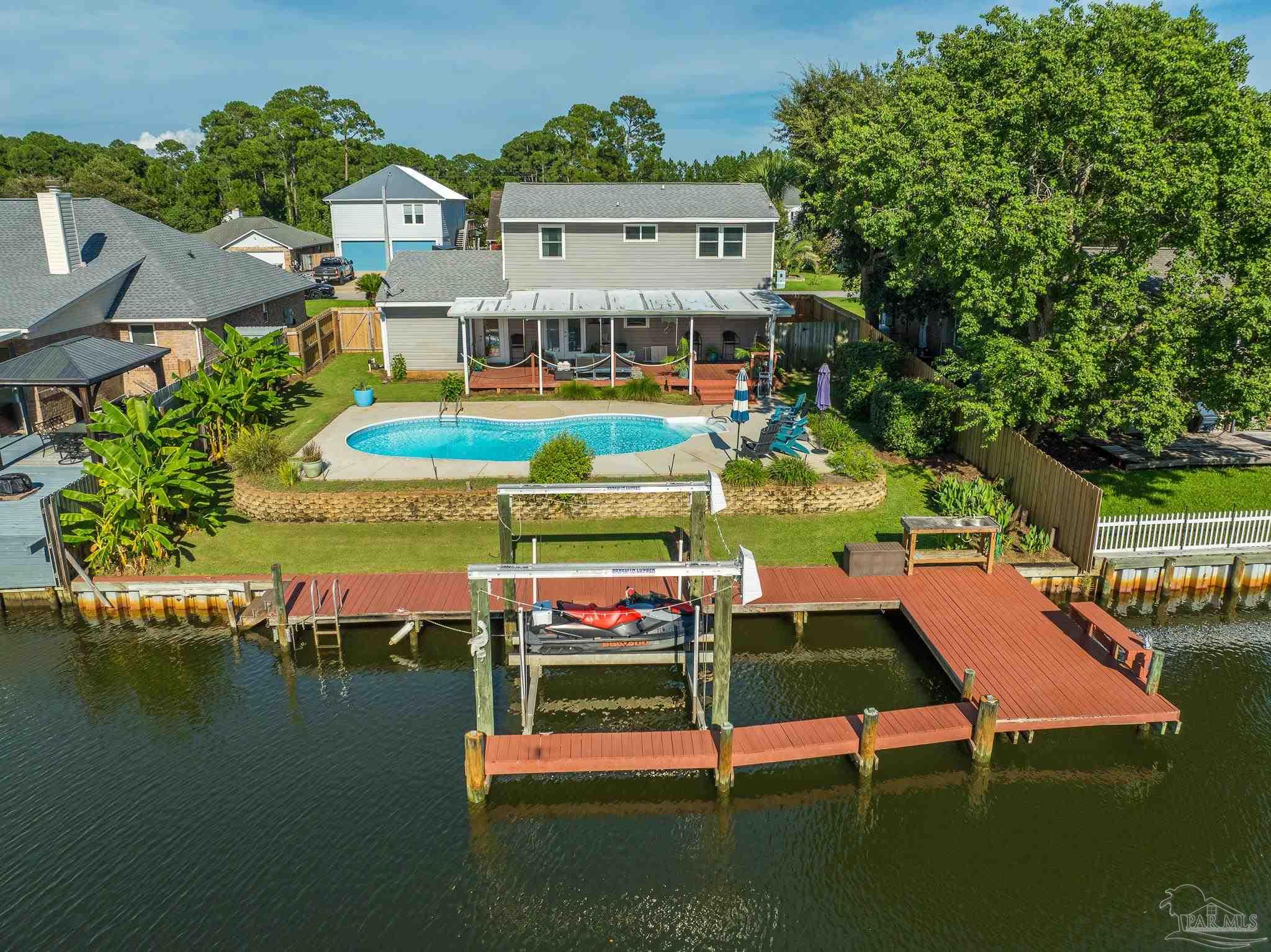 1635 College Pkwy