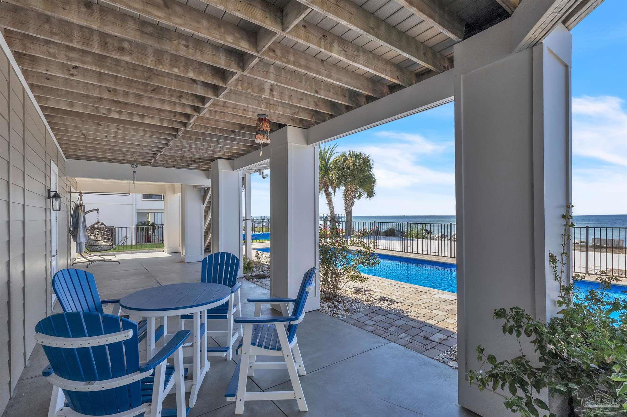 325 Deer Point Dr