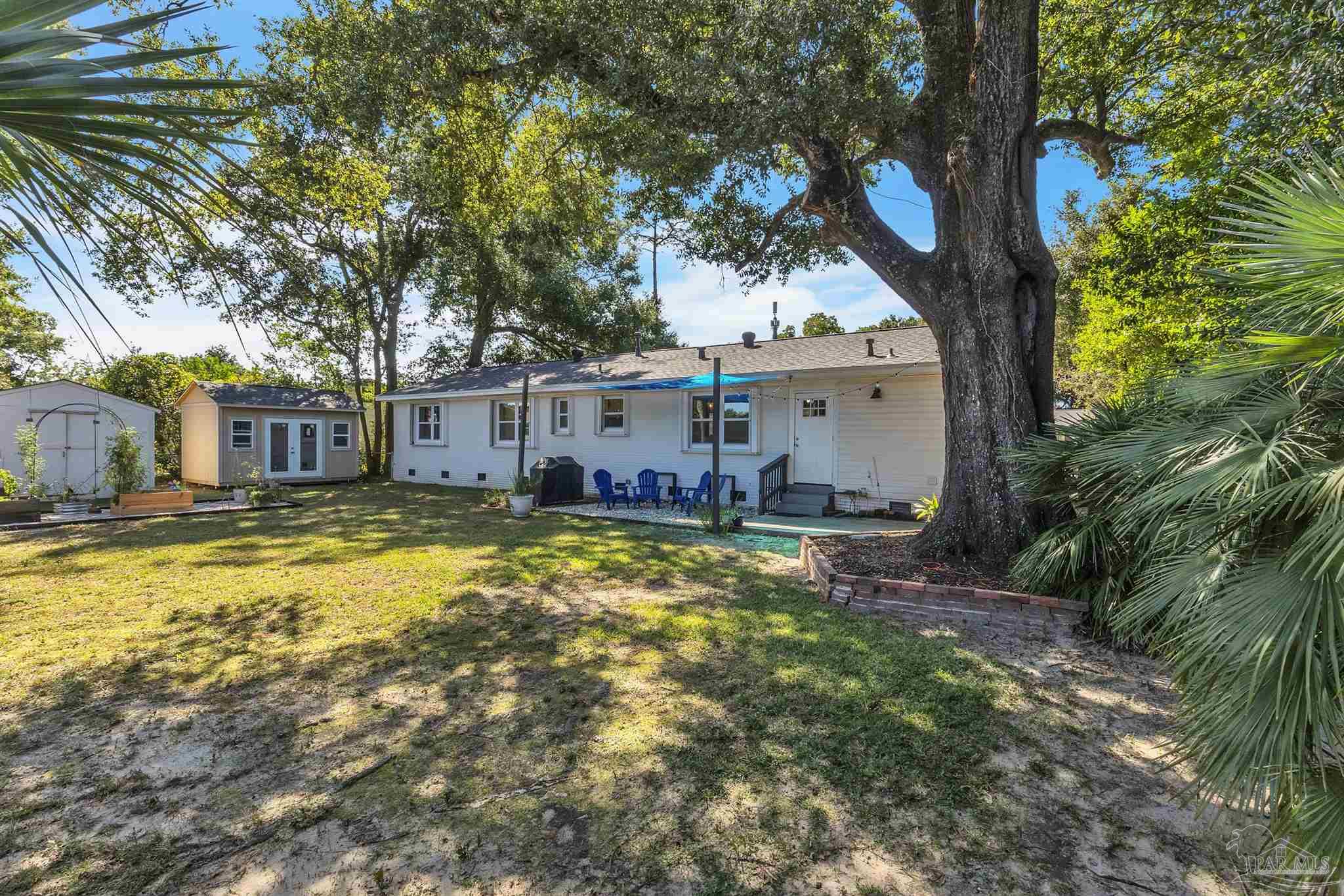 1826 Peyton Dr, Pensacola