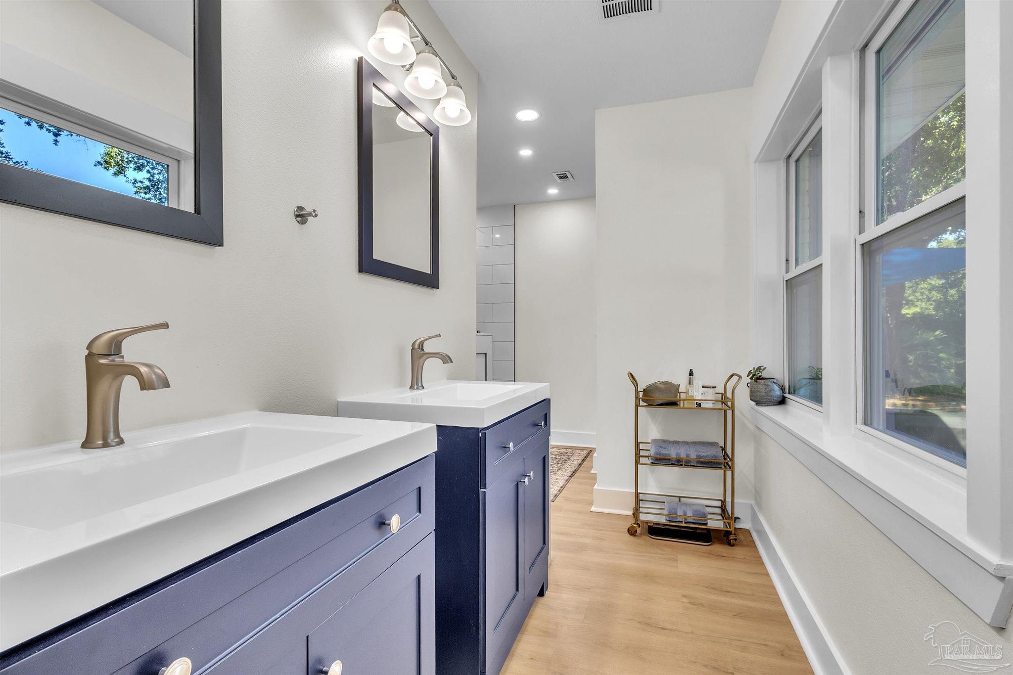 1826 Peyton Dr, Pensacola