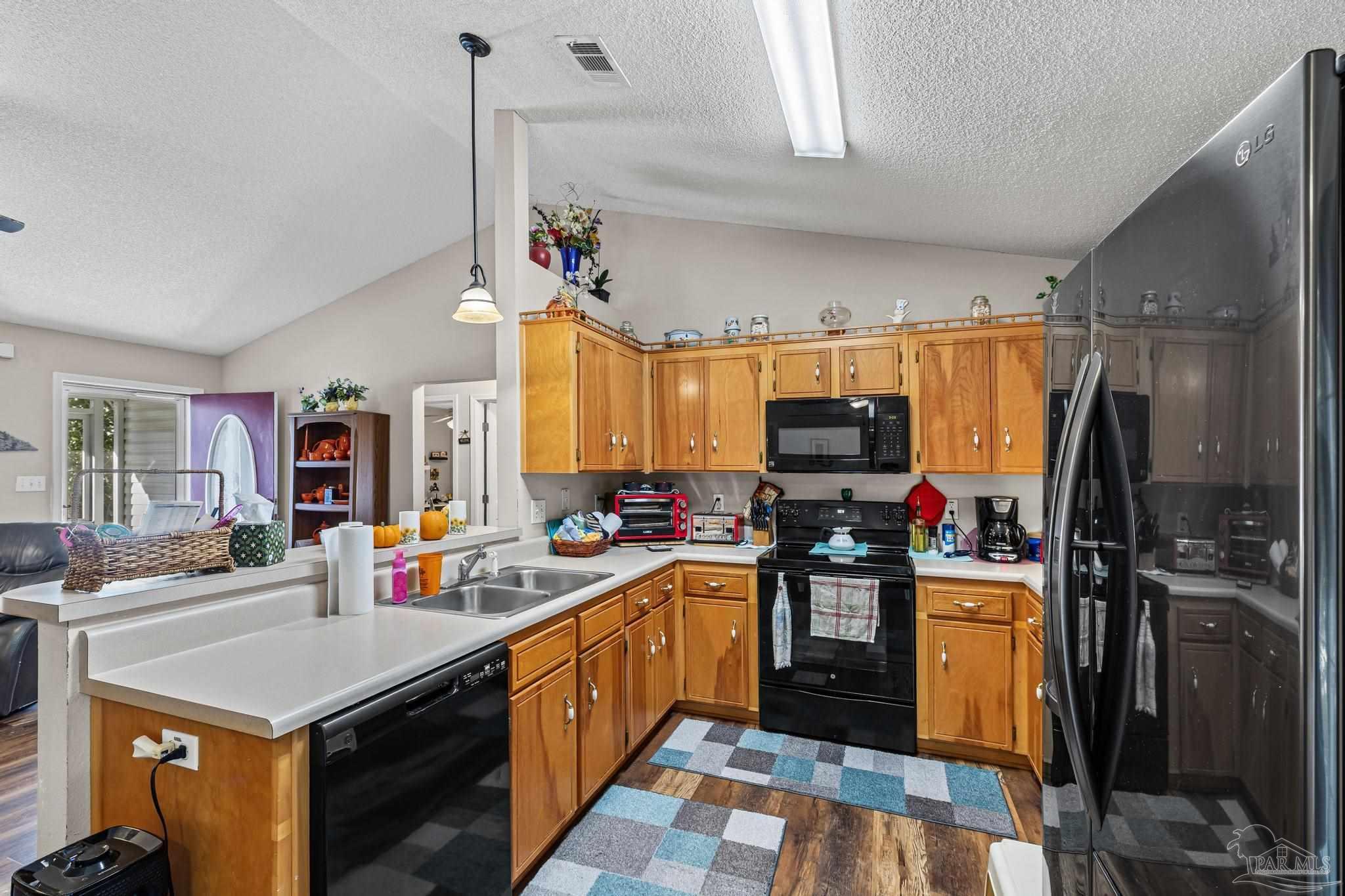 6146 Ashton Woods Cir