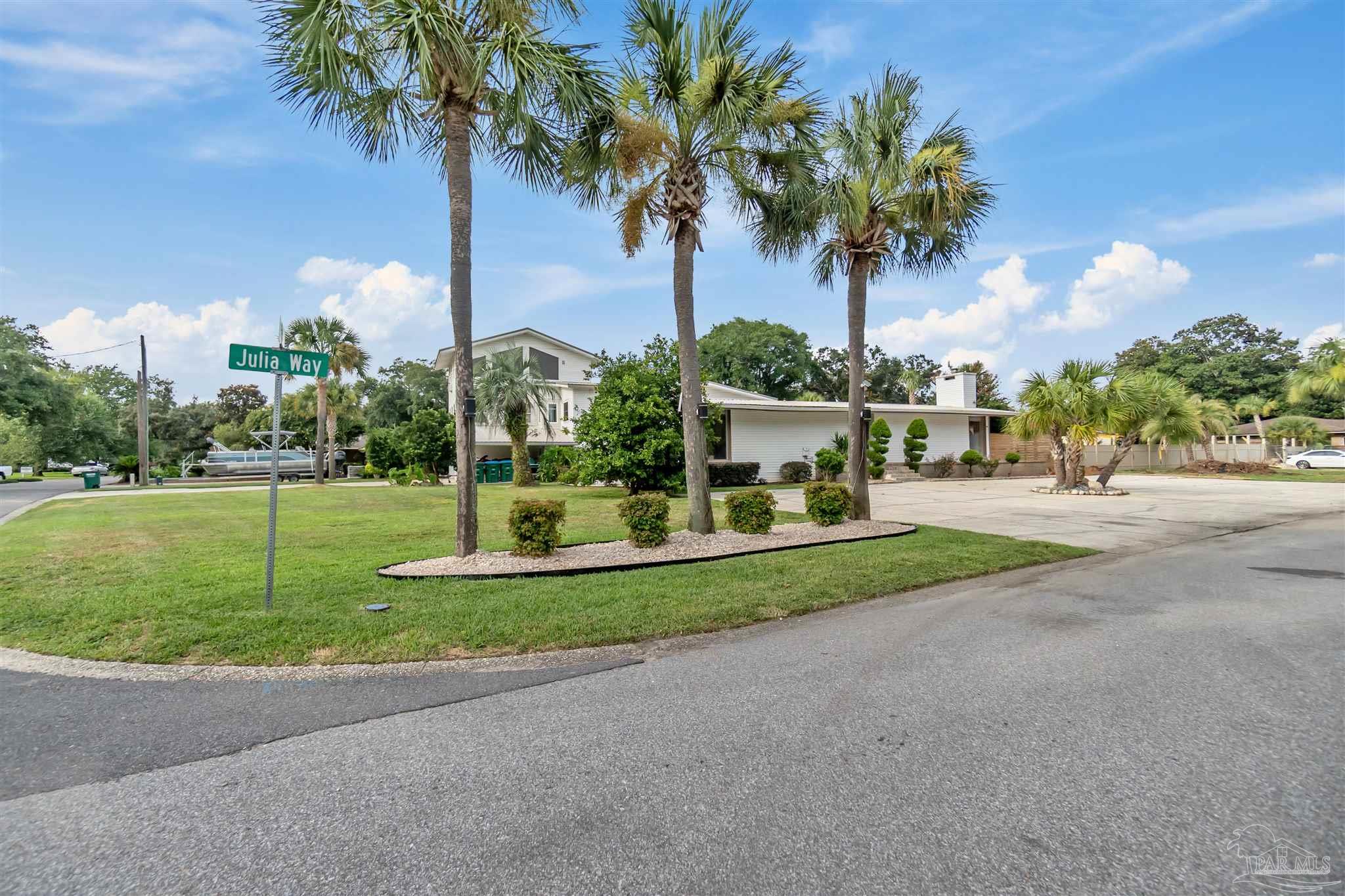 116 Julia Way