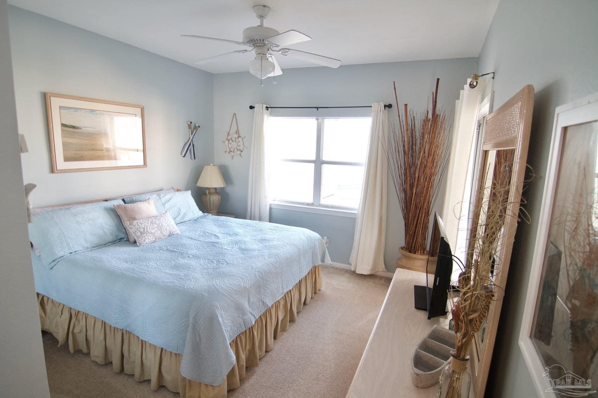 1150 Ft Pickens Rd # D7