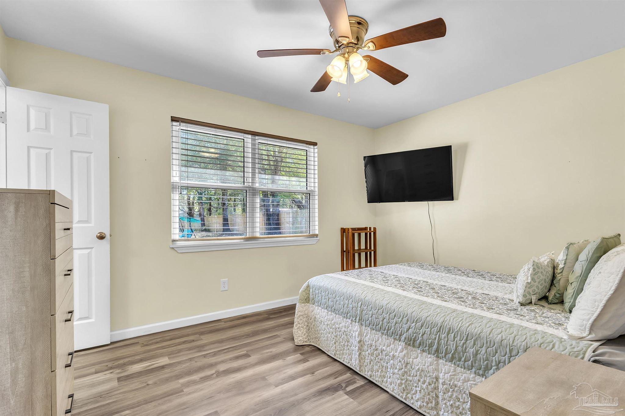 1172 New Haven Dr