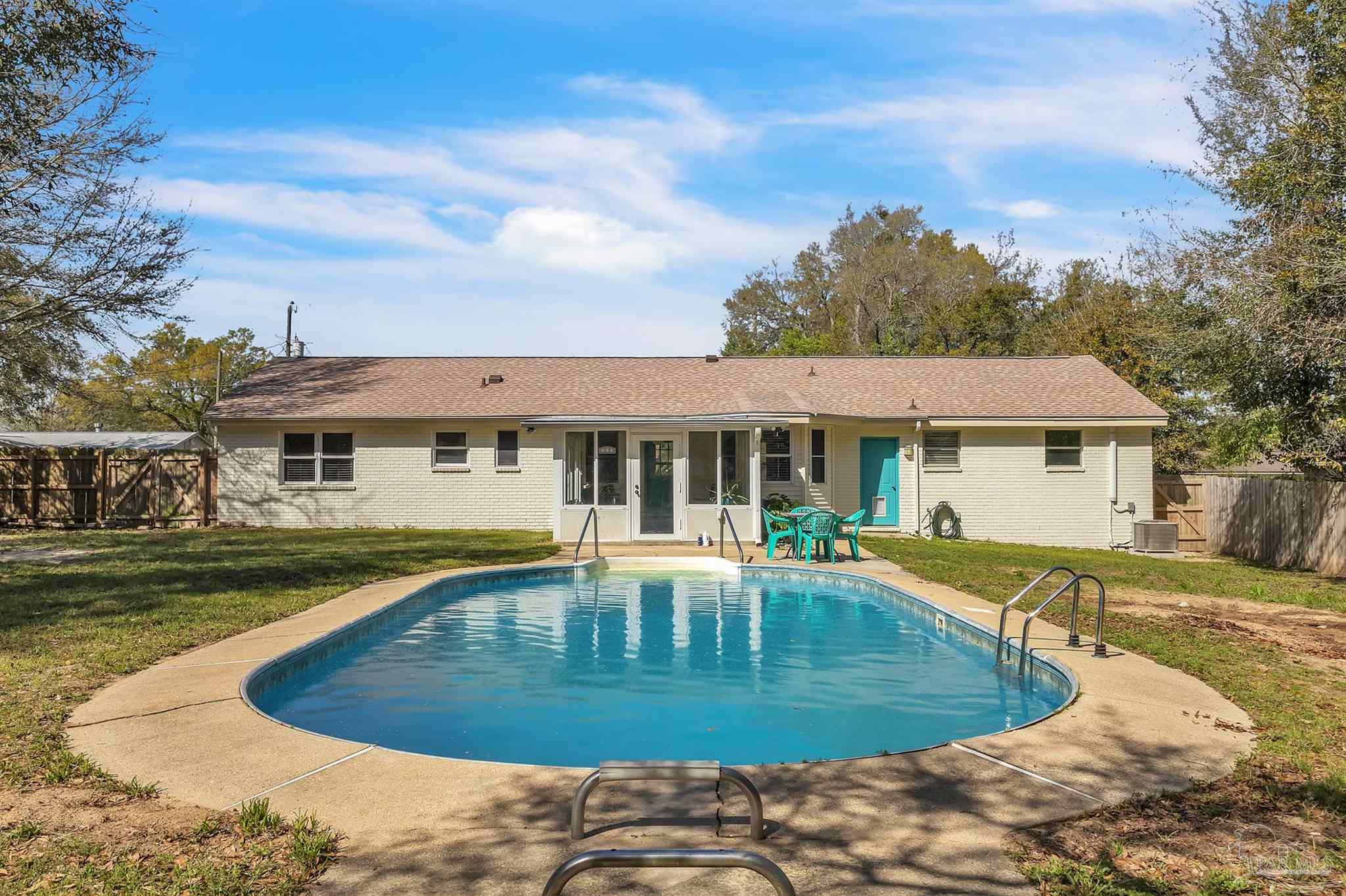 1172 New Haven Dr