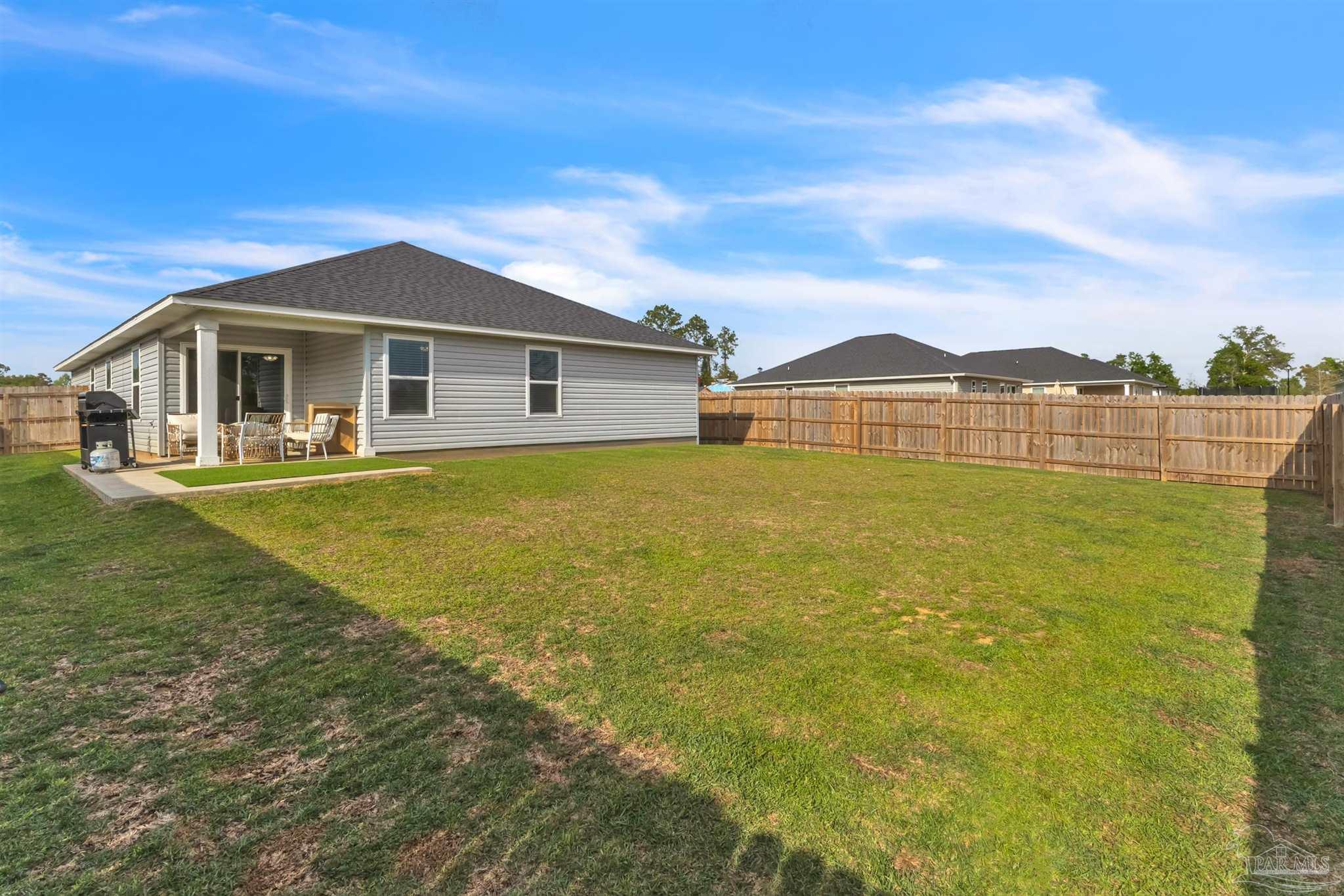 9733 Angel Oak Dr