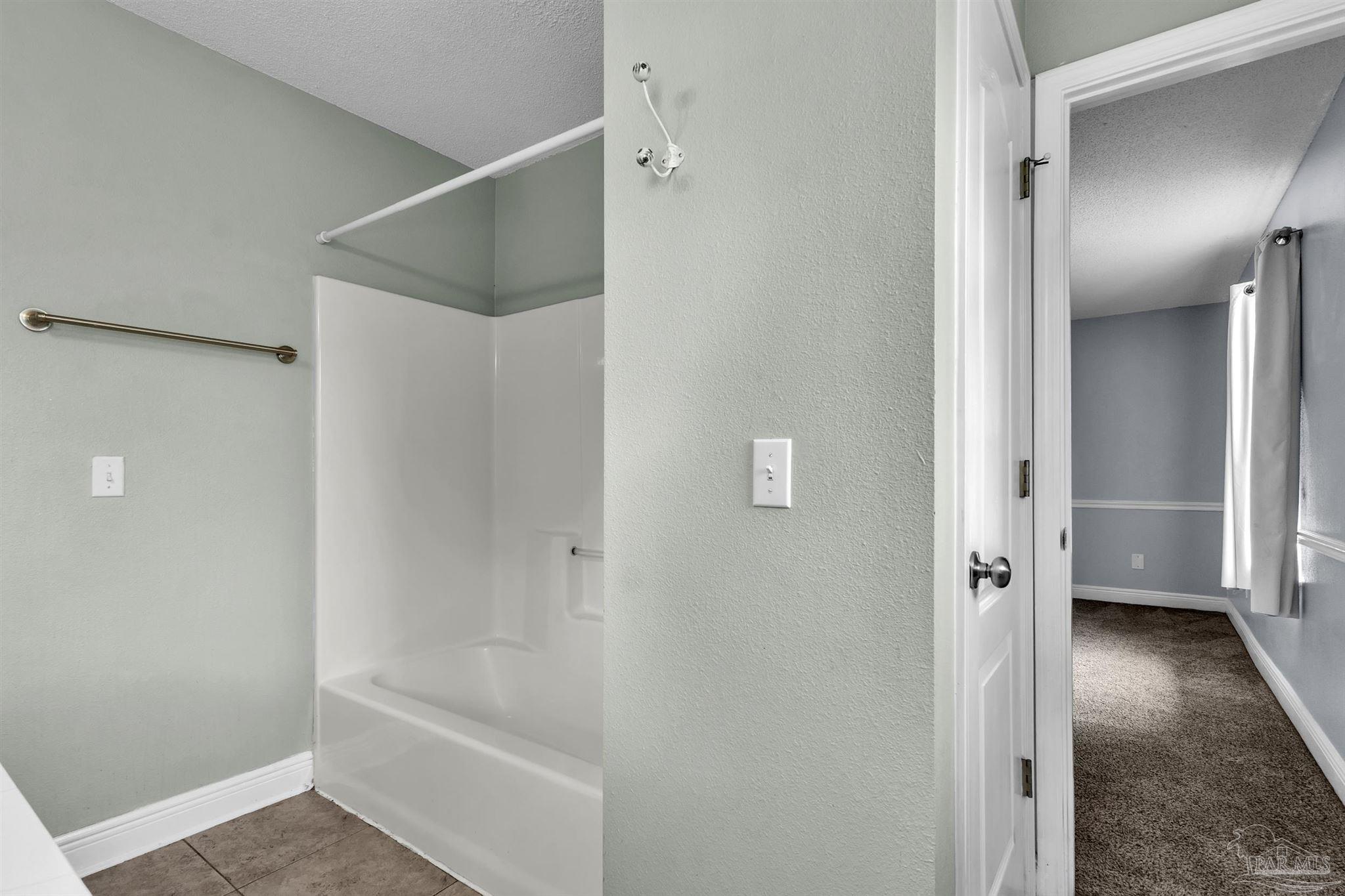 3301 Pitcher Plant Cir