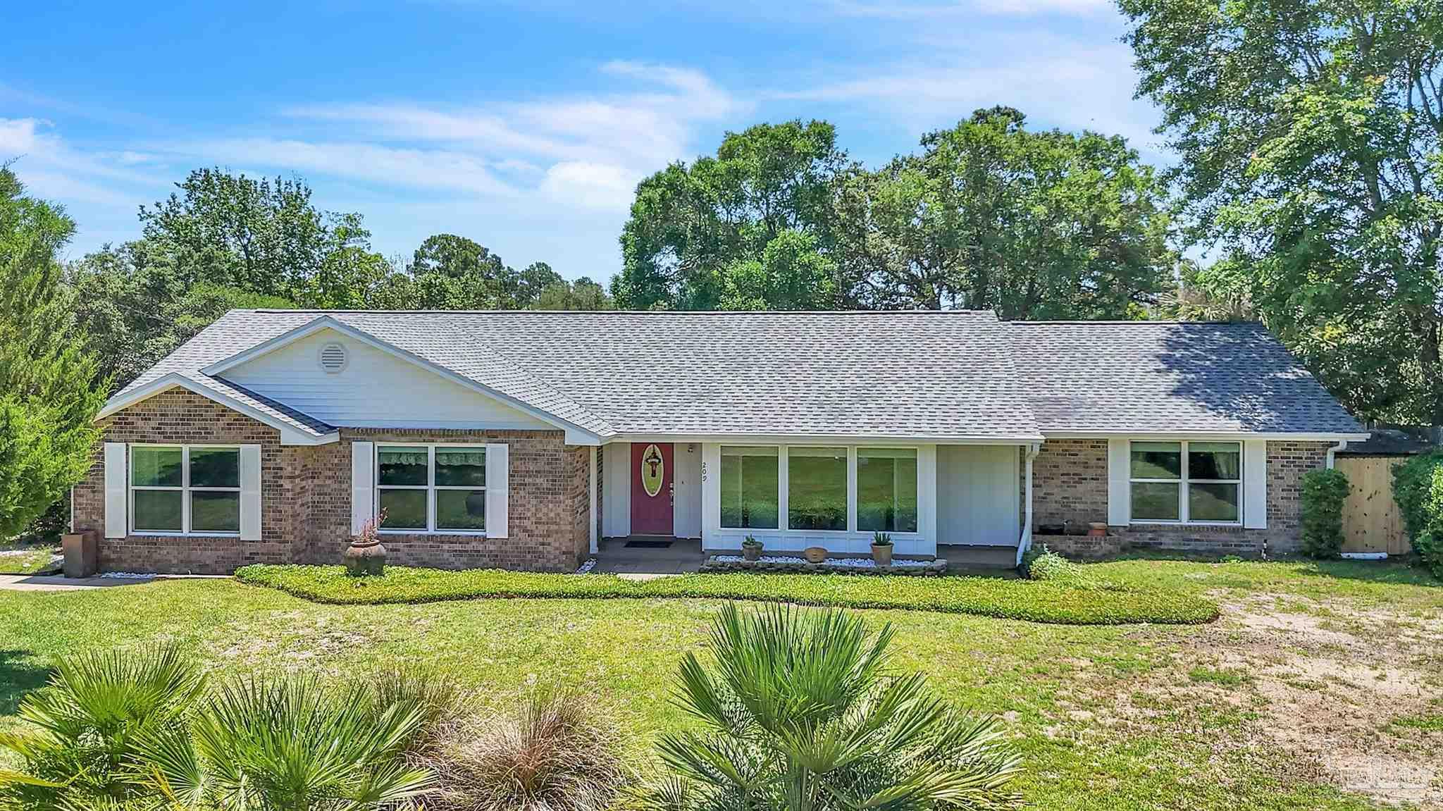 209 Shoreline Dr