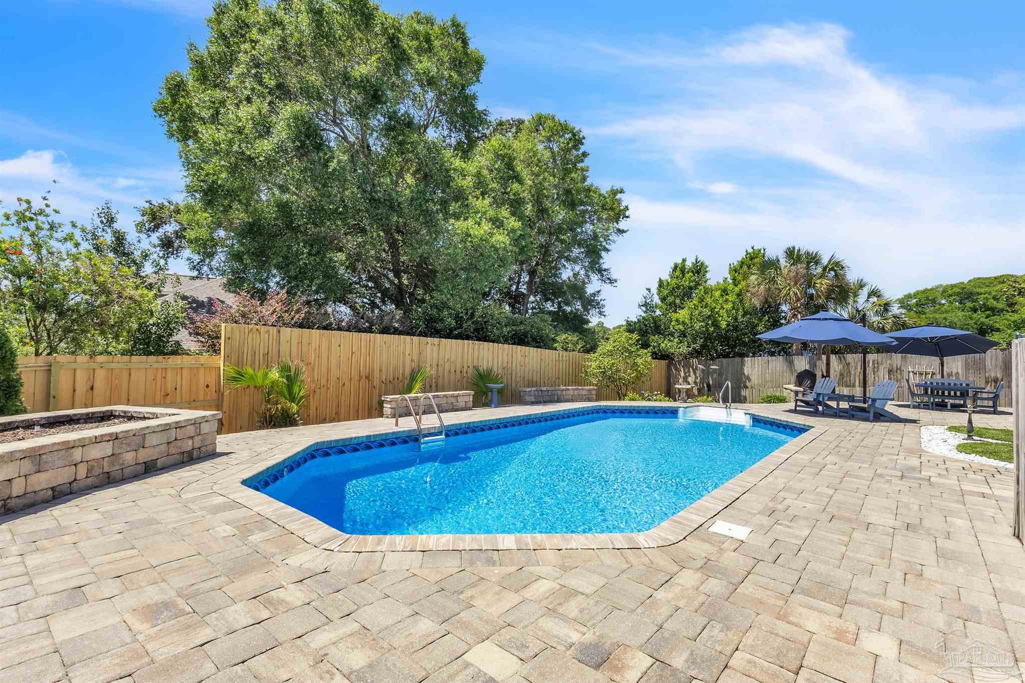 209 Shoreline Dr