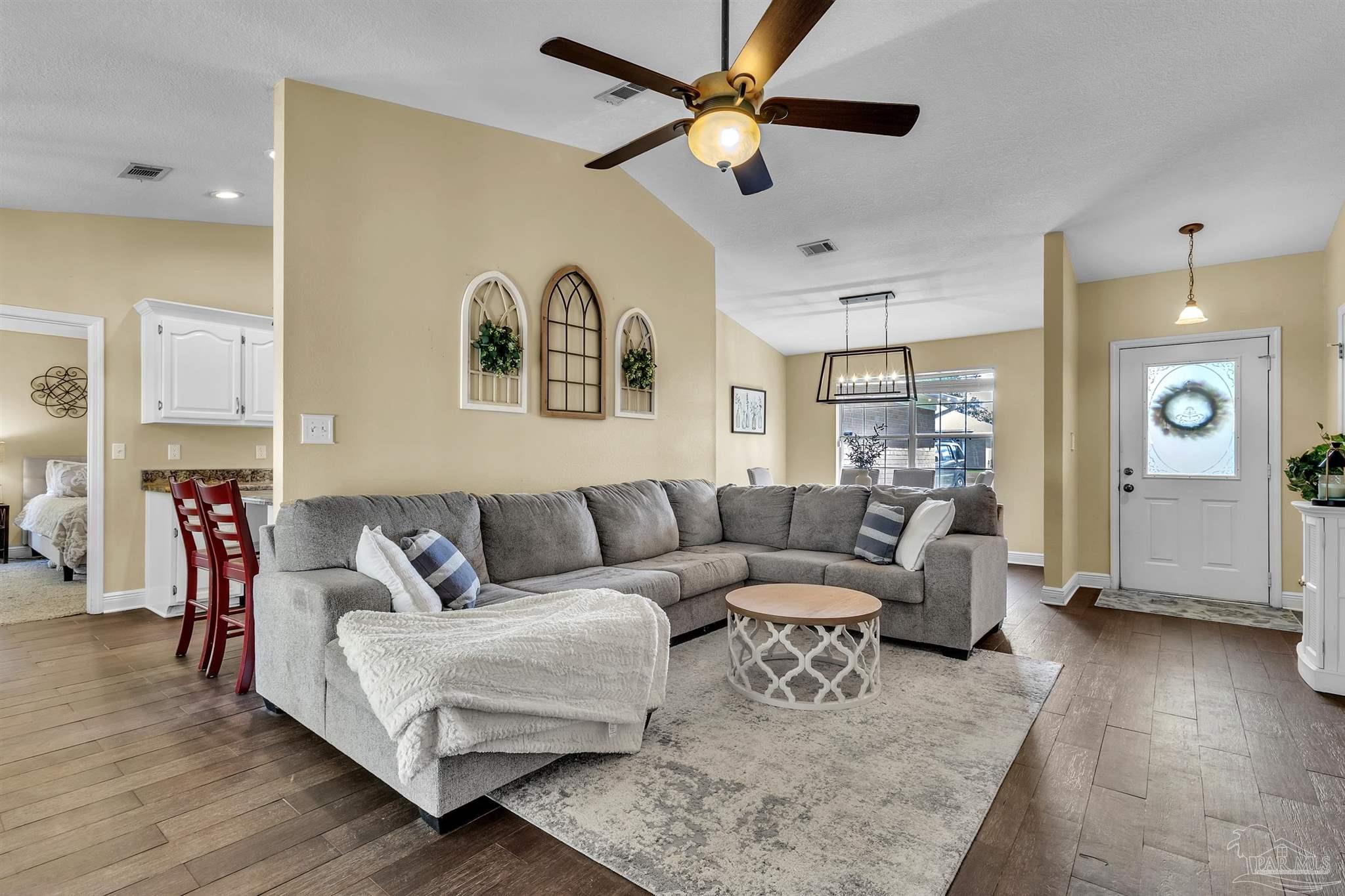 4321 Ridgeland Dr