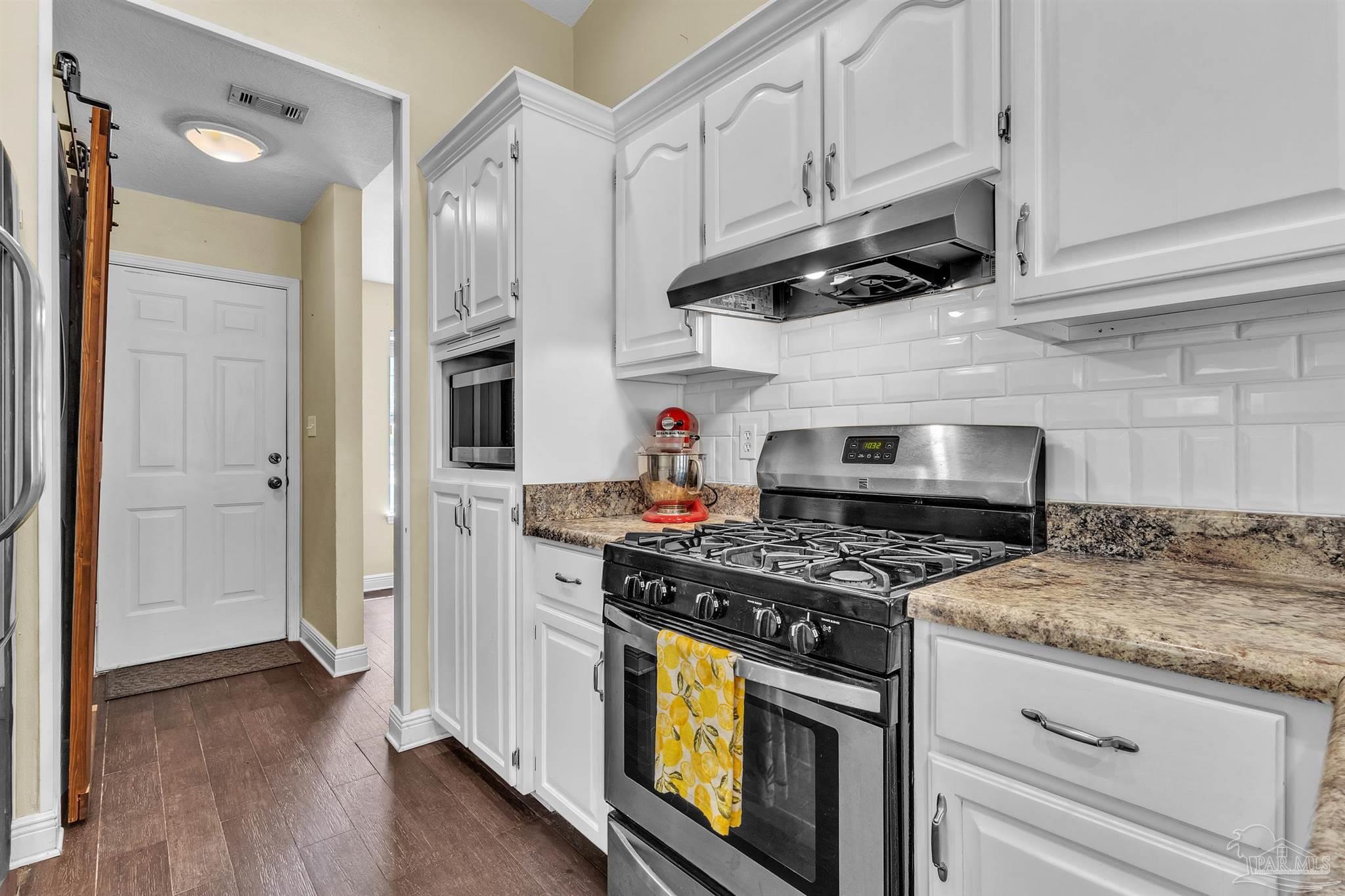 4321 Ridgeland Dr
