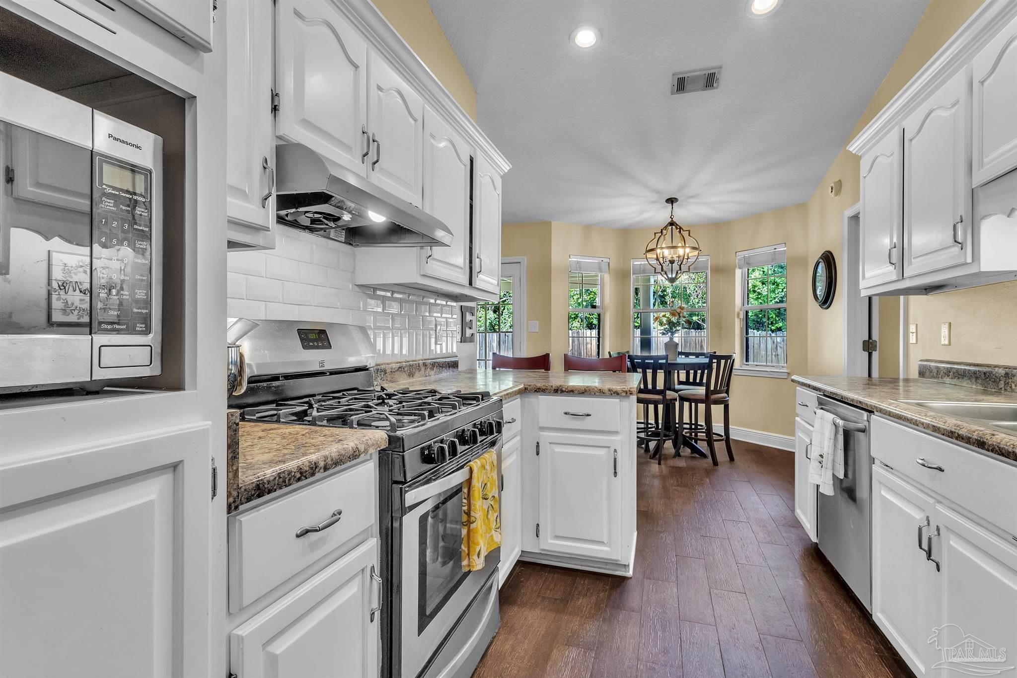 4321 Ridgeland Dr