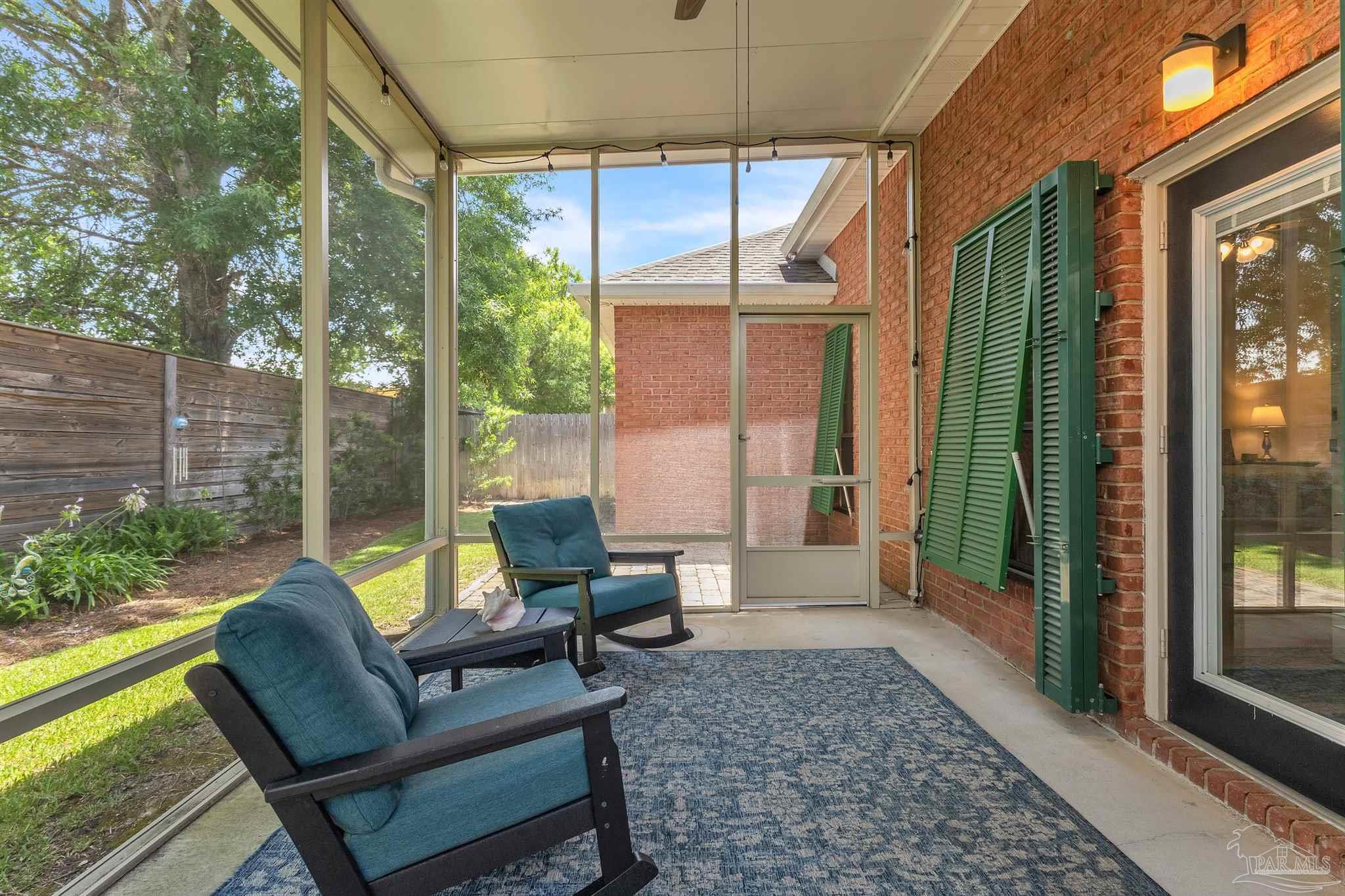 4126 Oak Pointe Dr