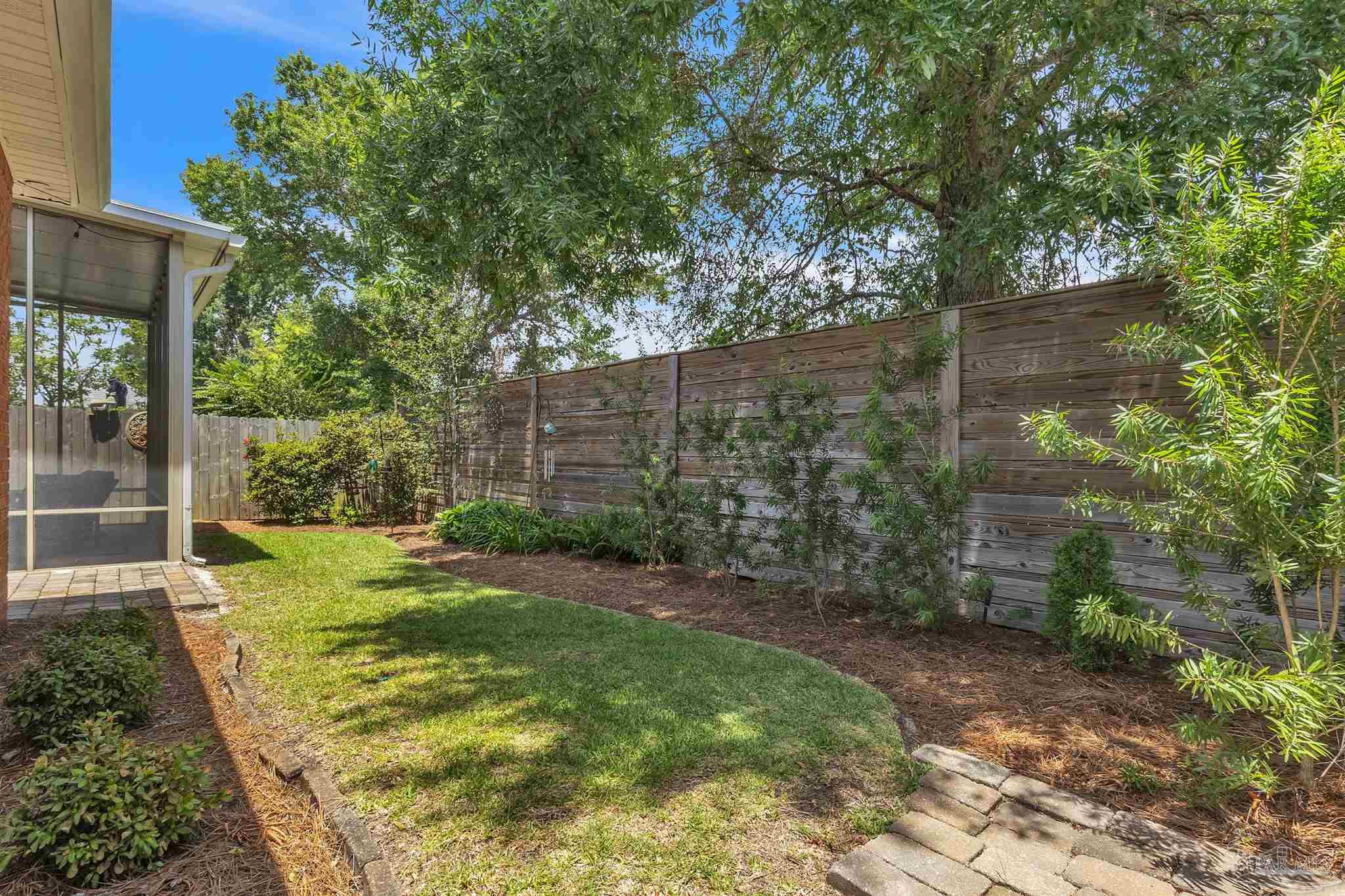 4126 Oak Pointe Dr