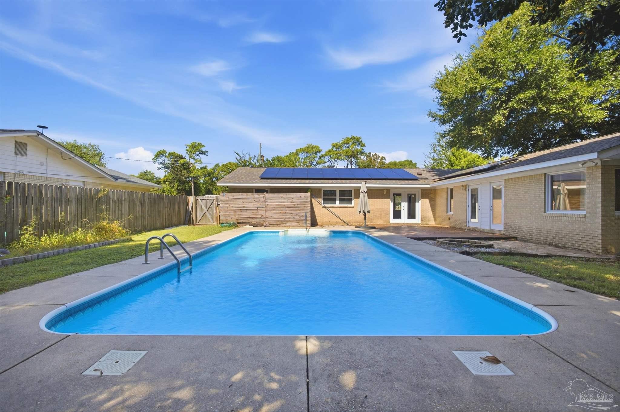 5570 Peachtree Ct