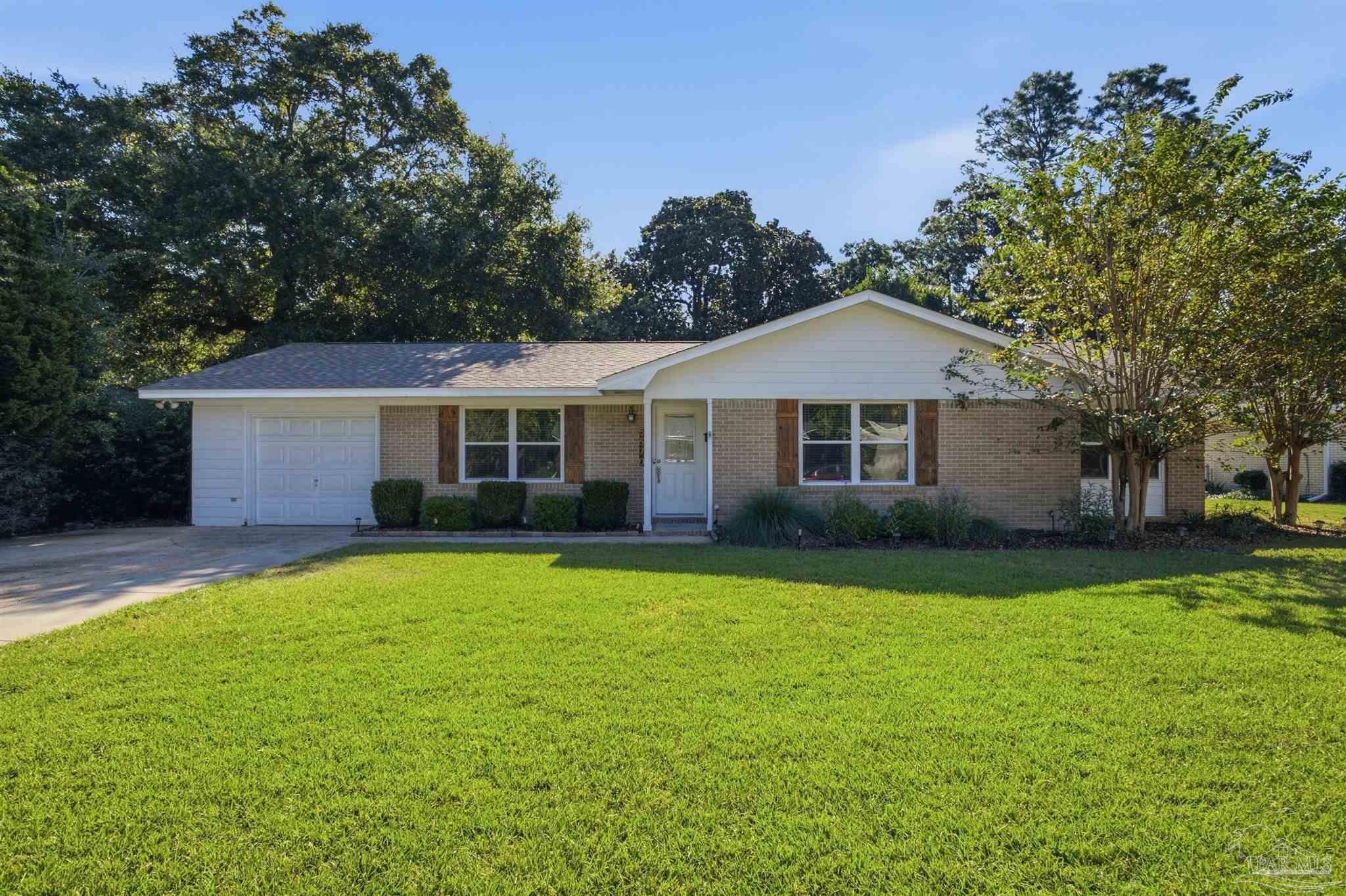 5570 Peachtree Ct
