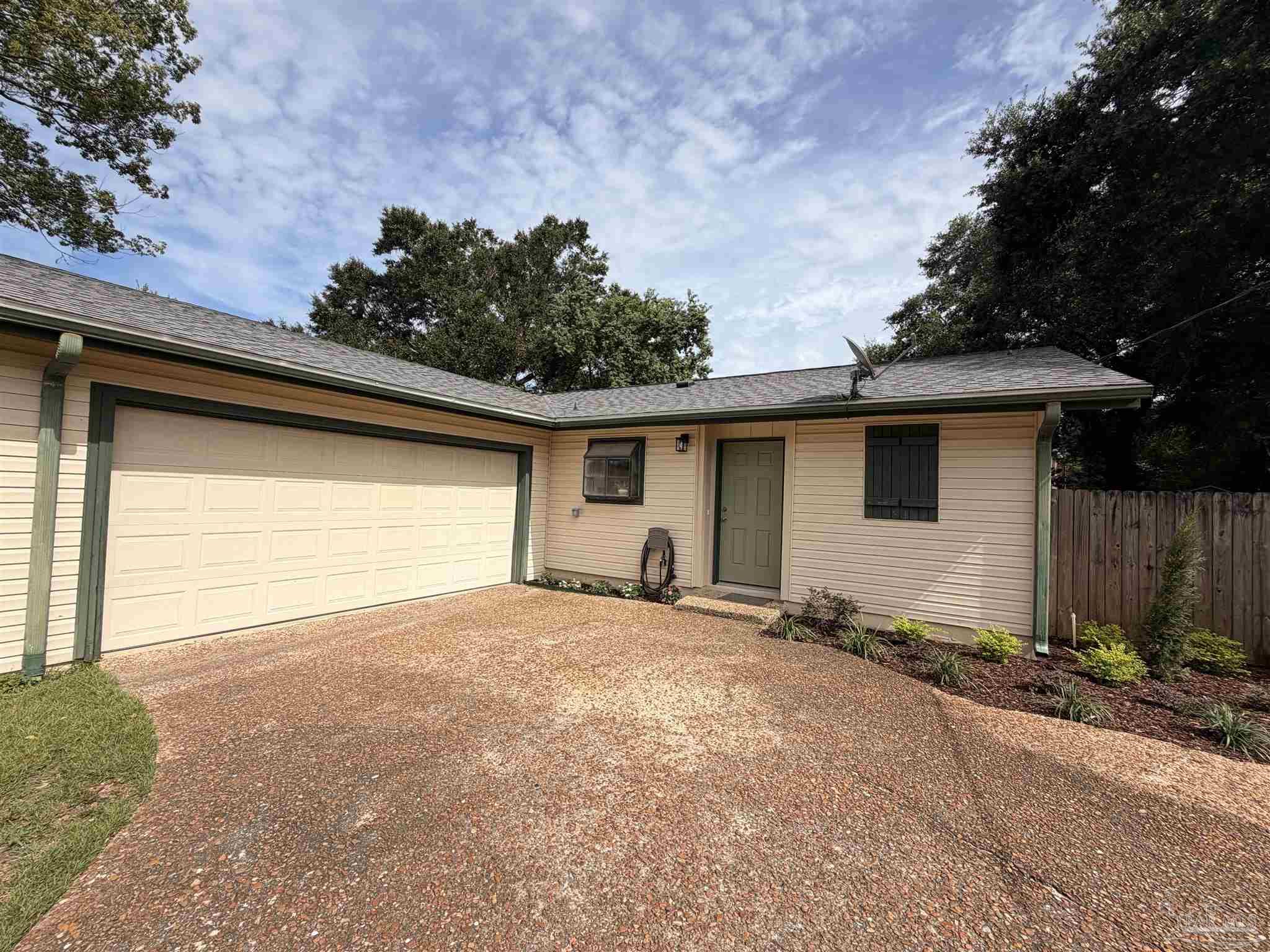 4188 Aqua Vista Dr