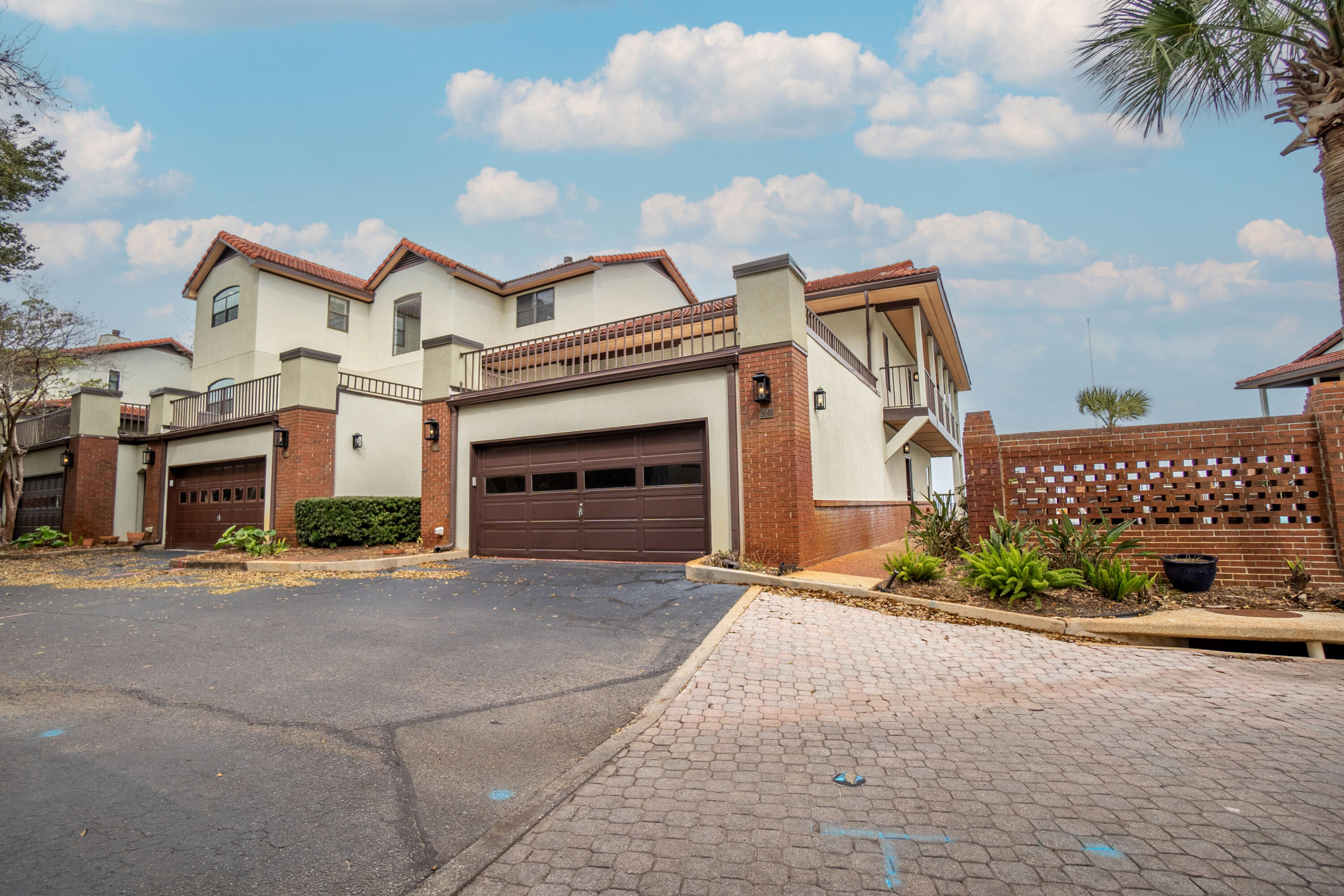 102 Bay Bridge Drive Unit: .