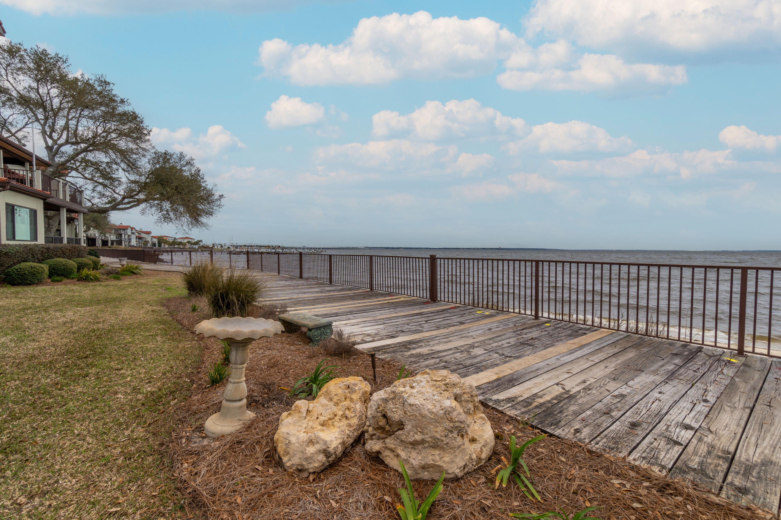 102 Bay Bridge Drive Unit: .
