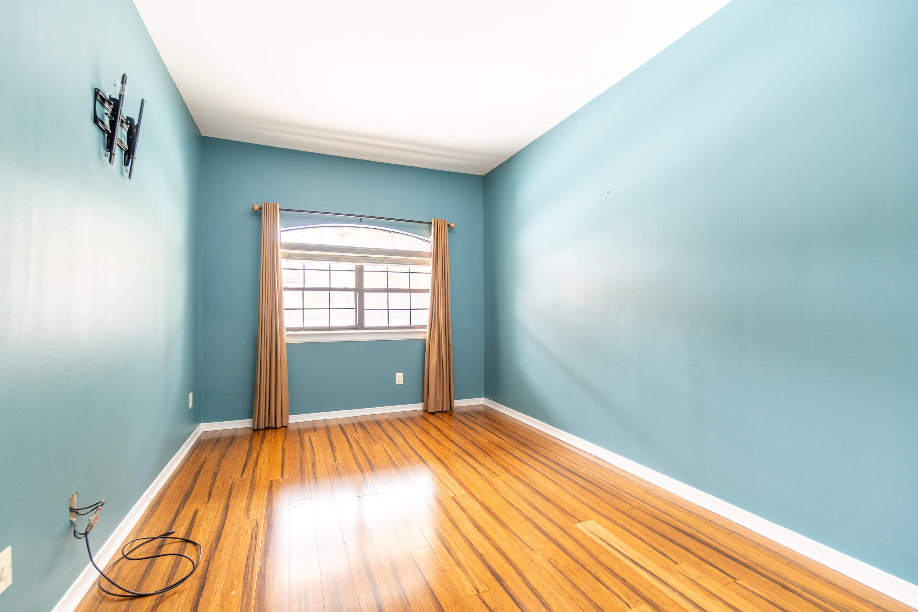 102 Bay Bridge Drive Unit: .