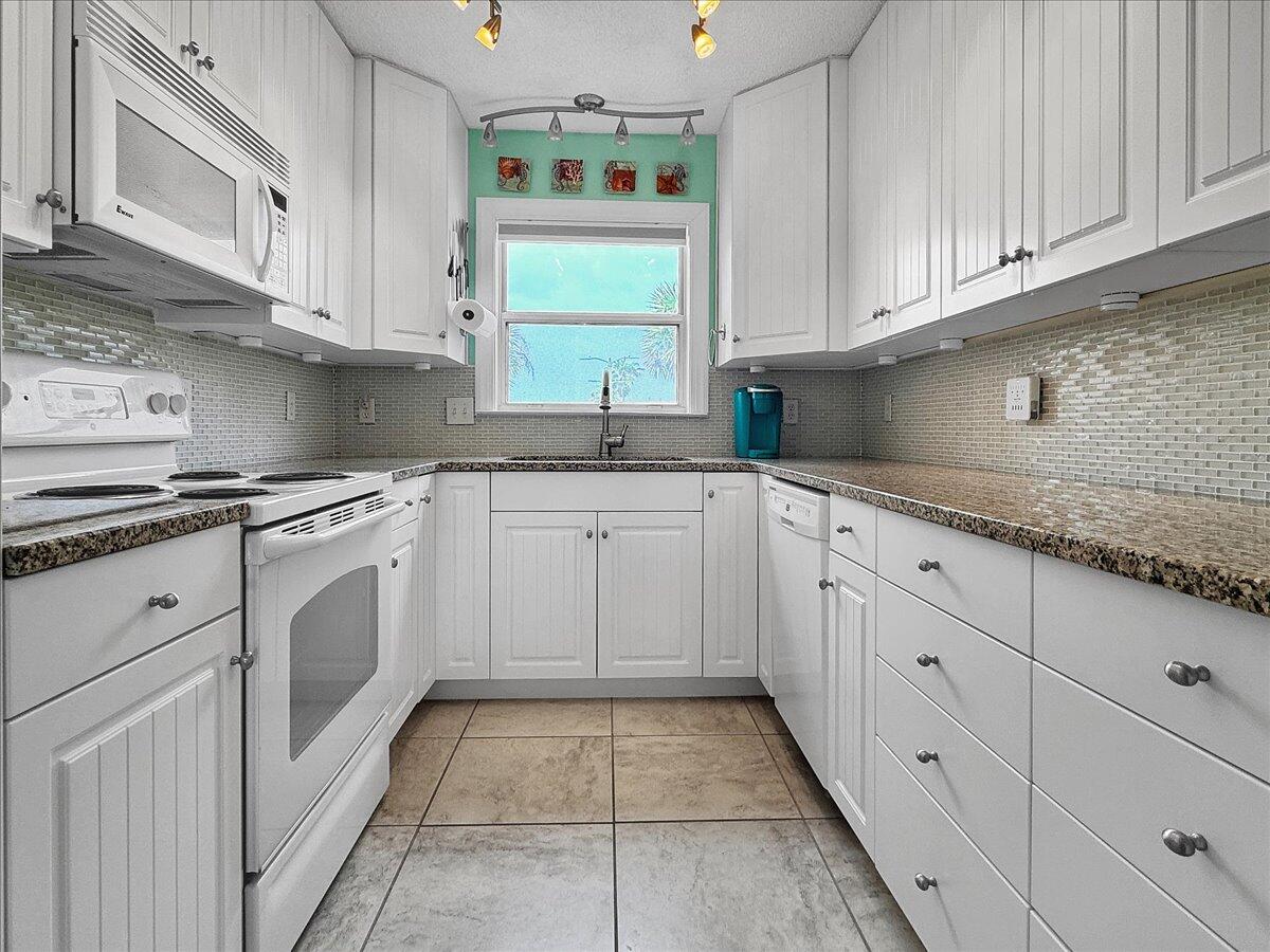 1625 Bulevar Mayor Street Unit: H5