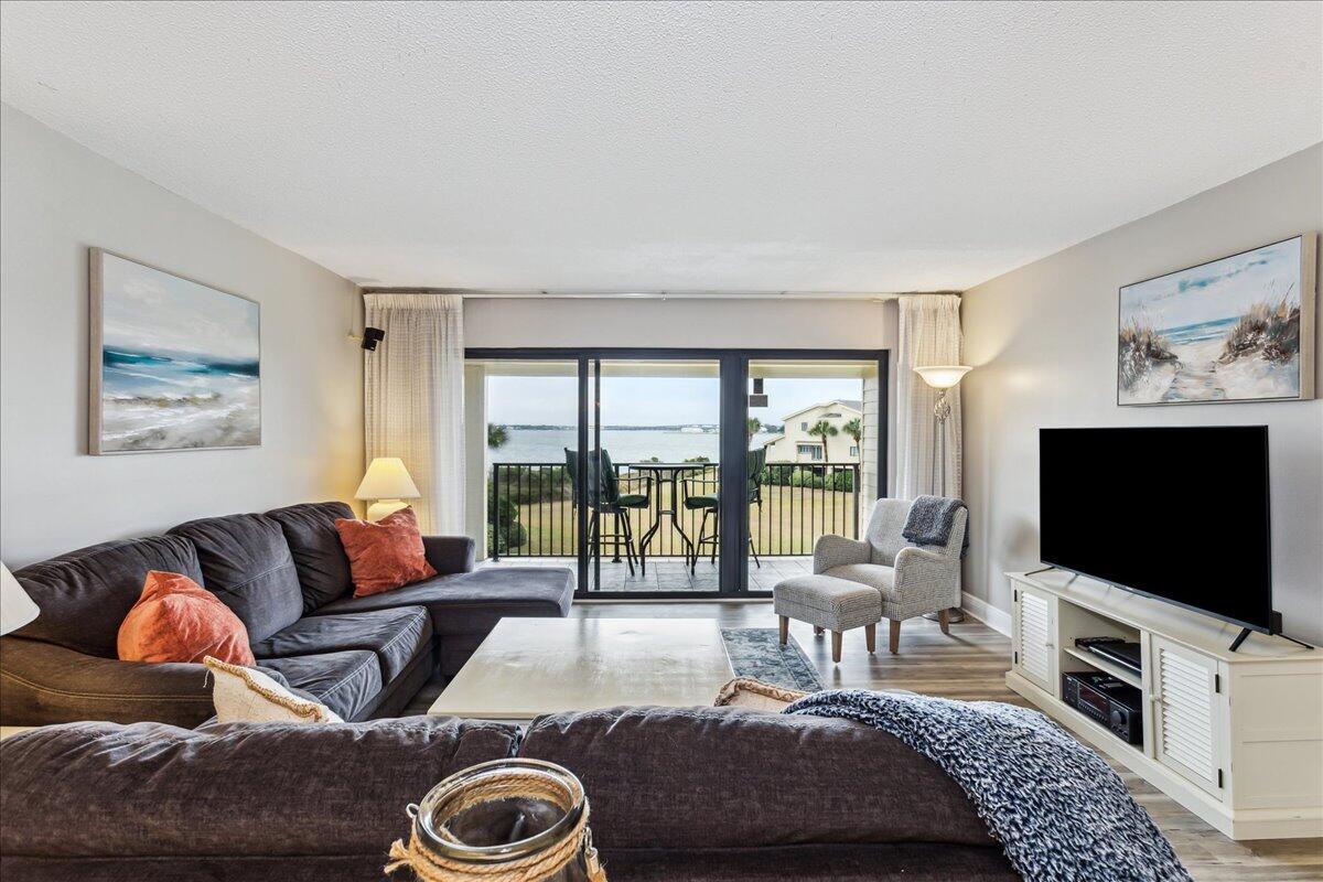 900 Fort Pickens Road Unit: 825